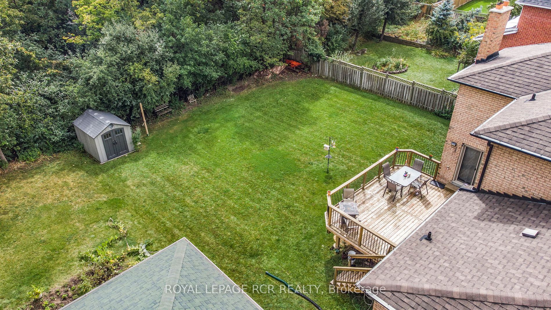 22 Ridelle Crt