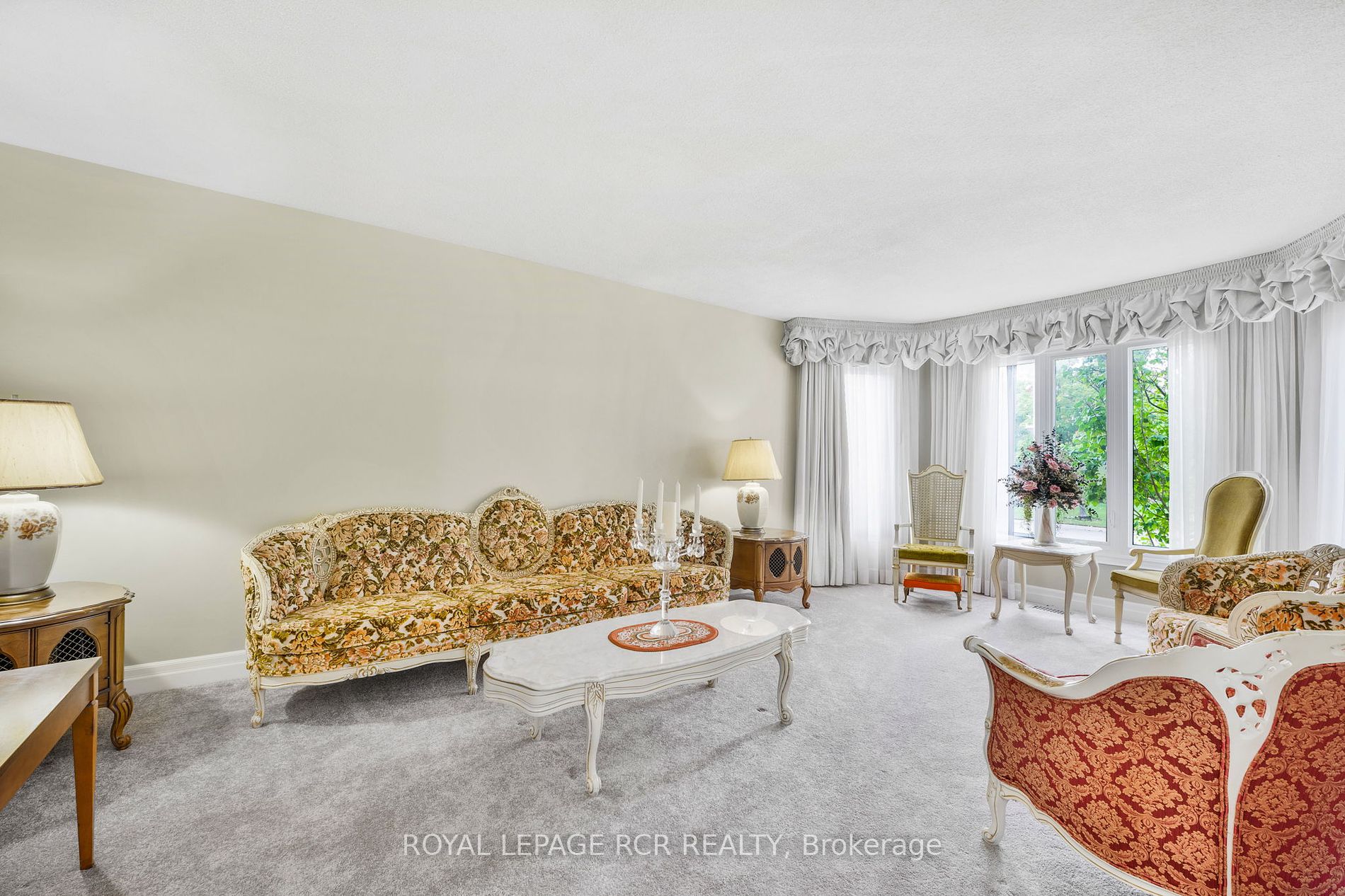 22 Ridelle Crt
