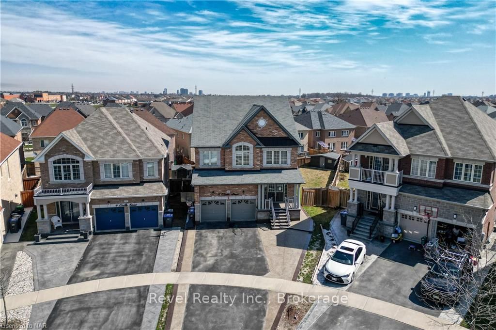 11 Cirillo St