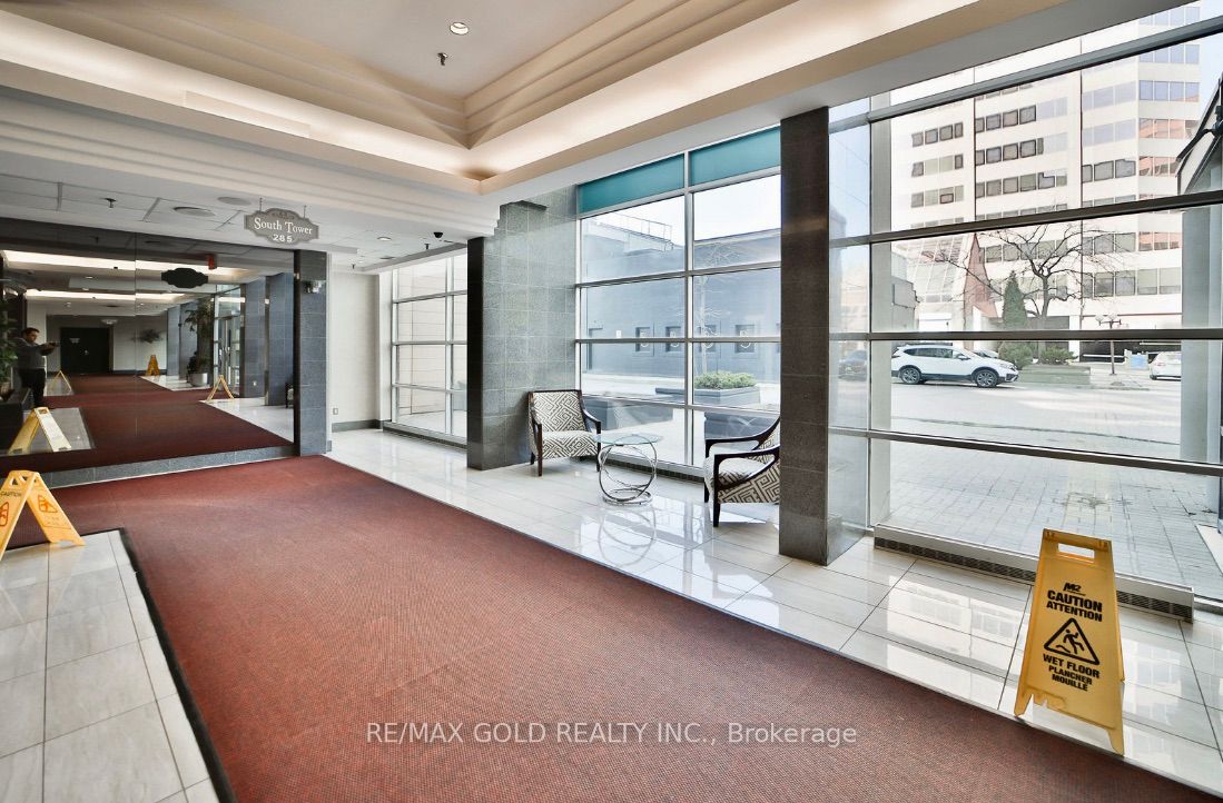 265 Enfield Place #903