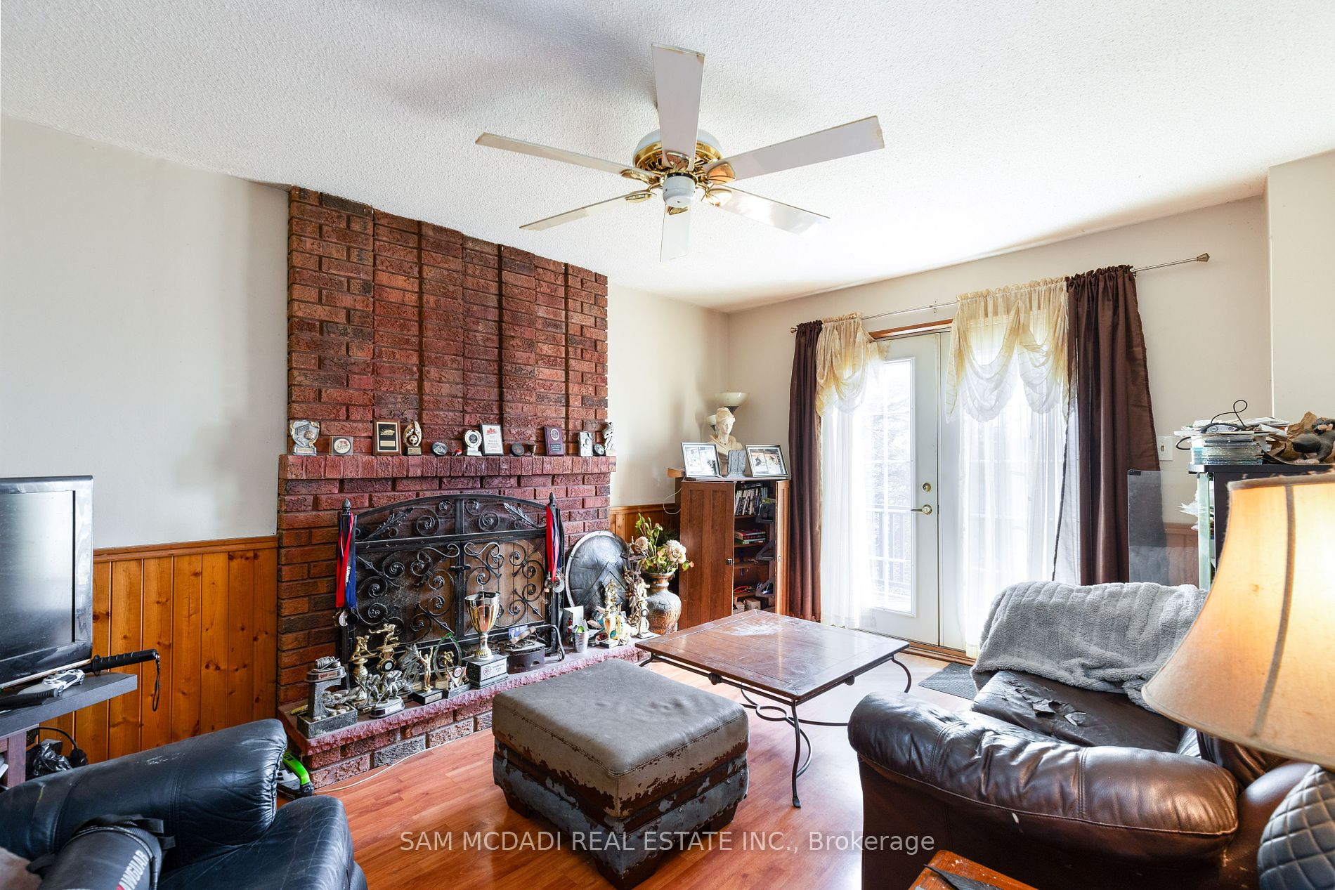 2859 Constable Road