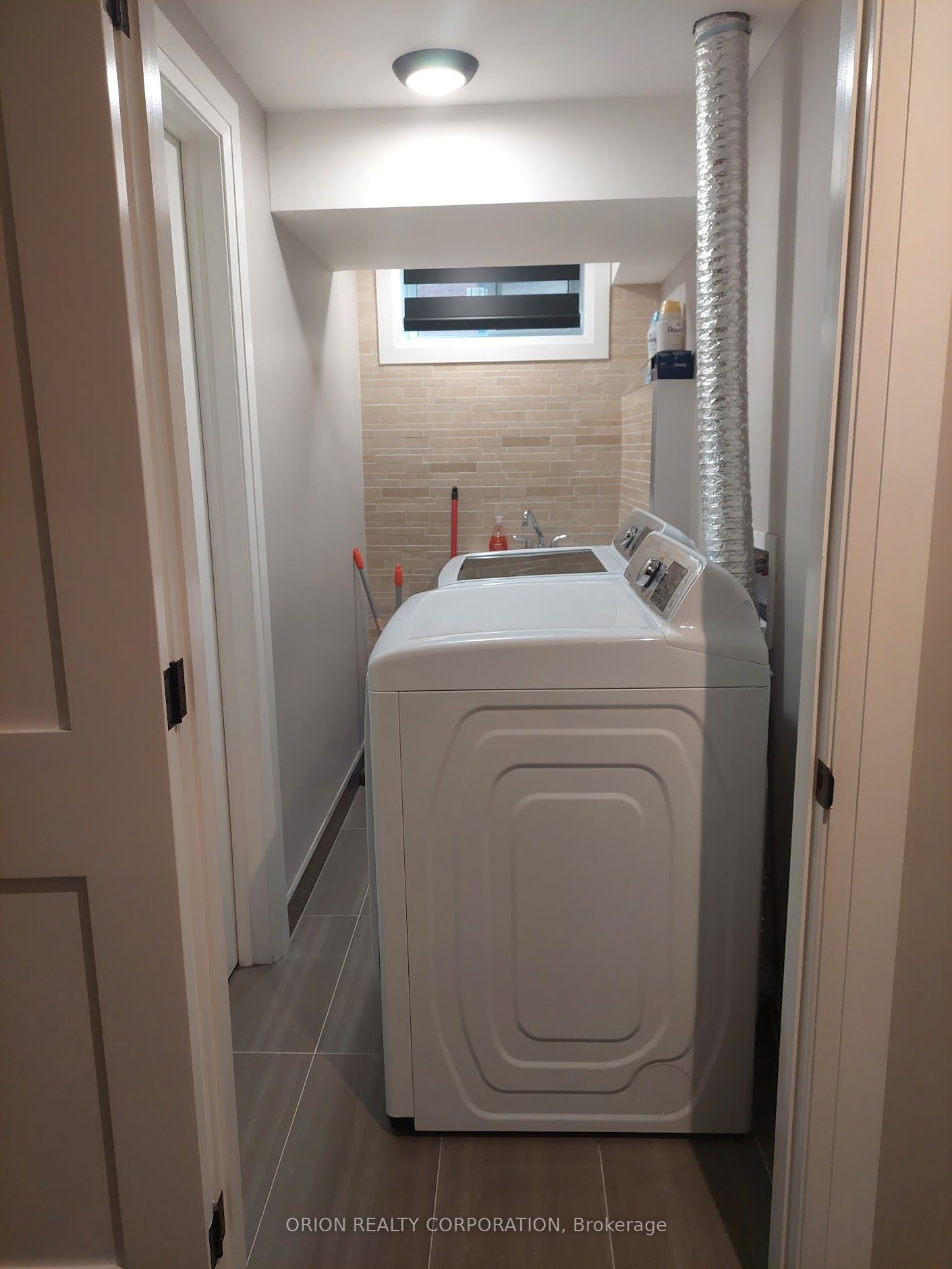 20 Bradbury Crescent