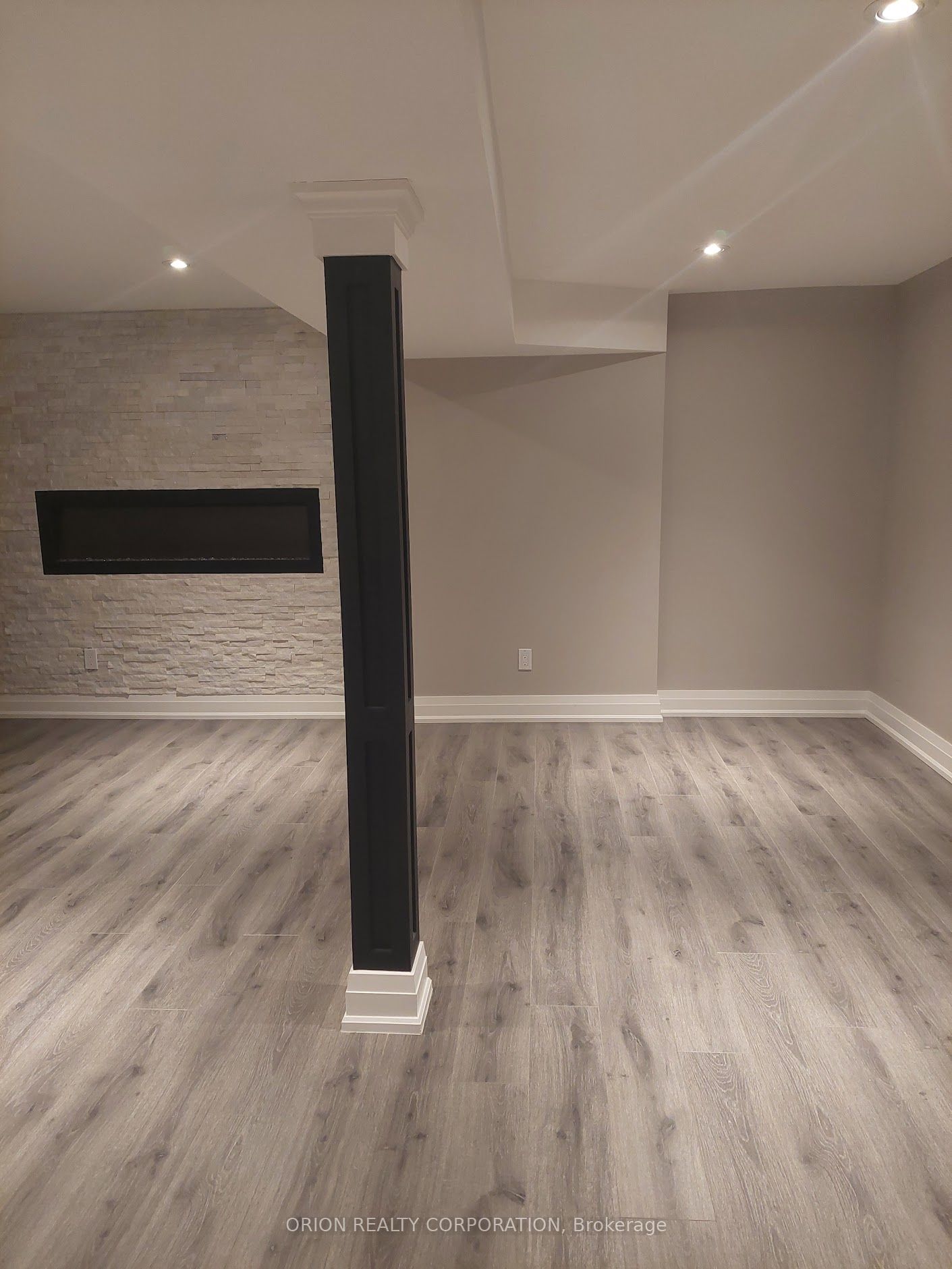 20 Bradbury Crescent