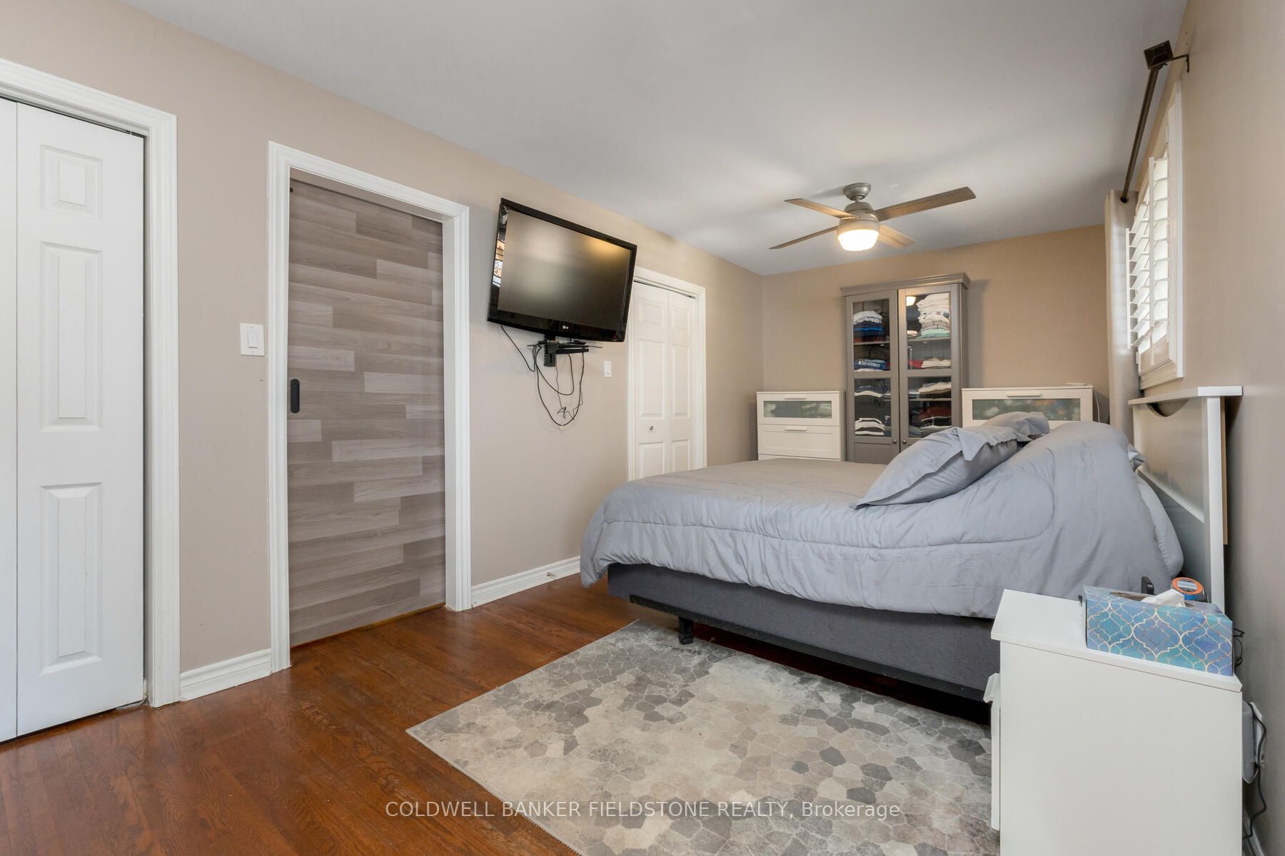 15 Marilyn Cres