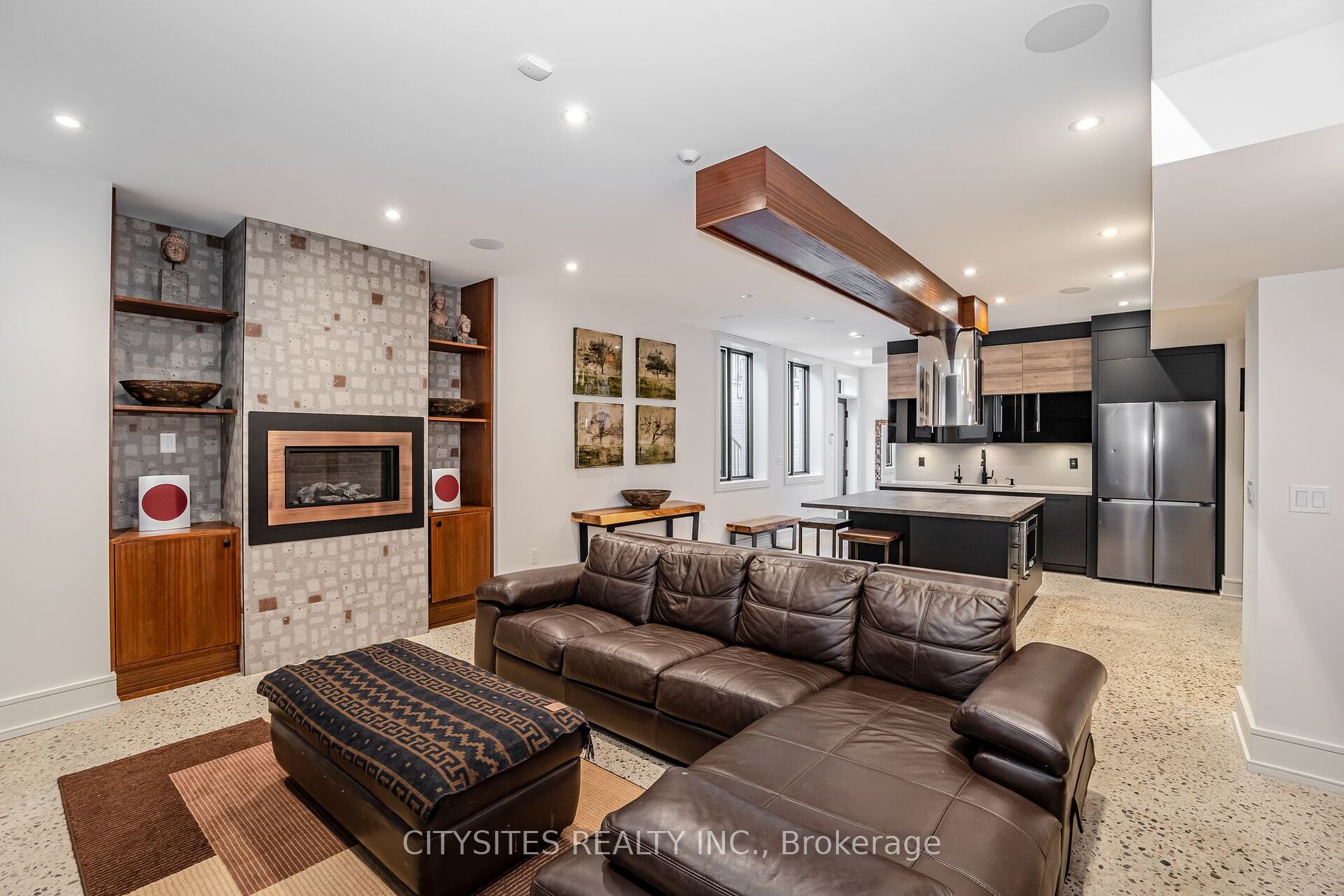 85 Kingsway Crescent