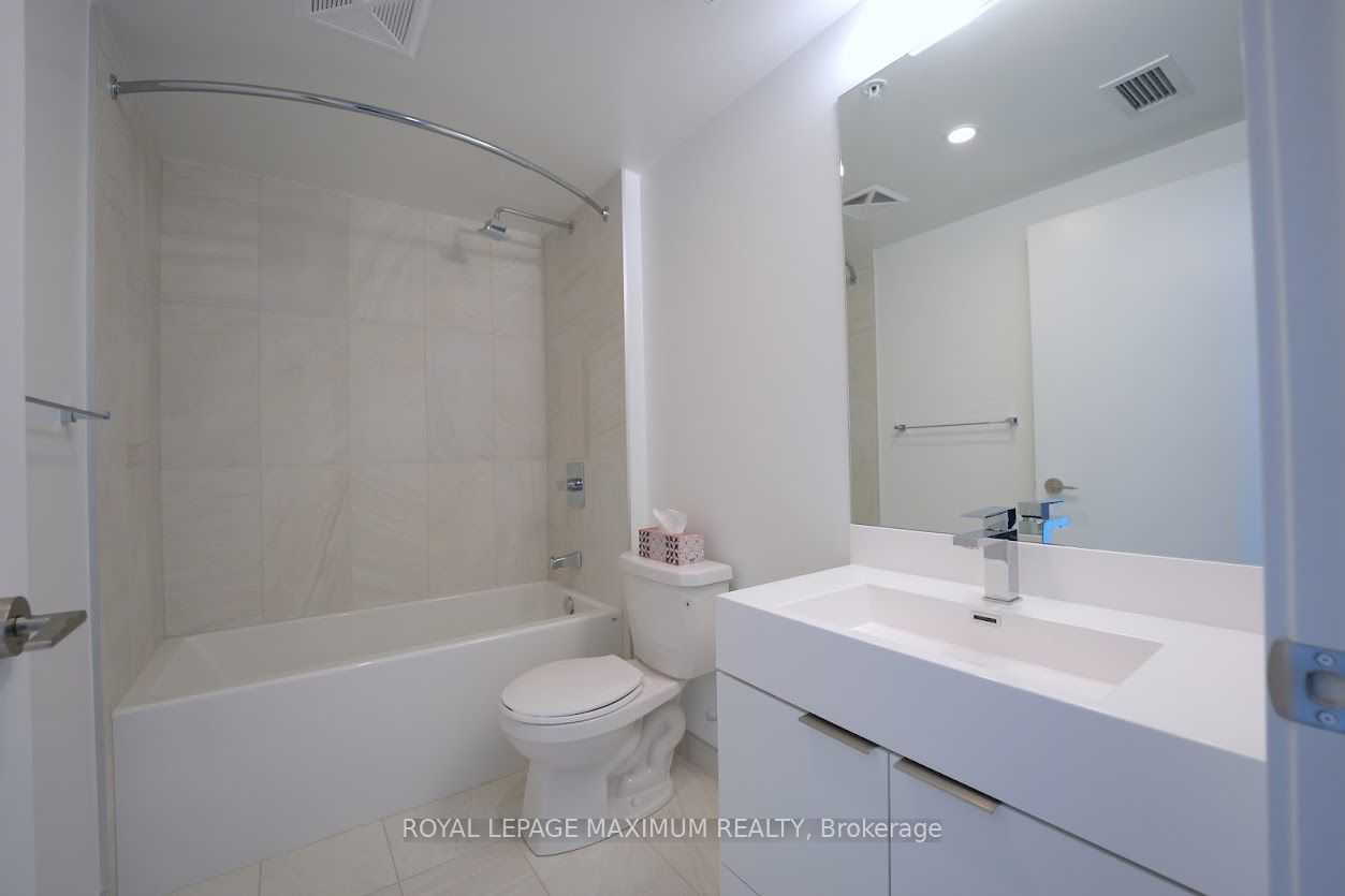 30 Samuel Wood Way, #1410