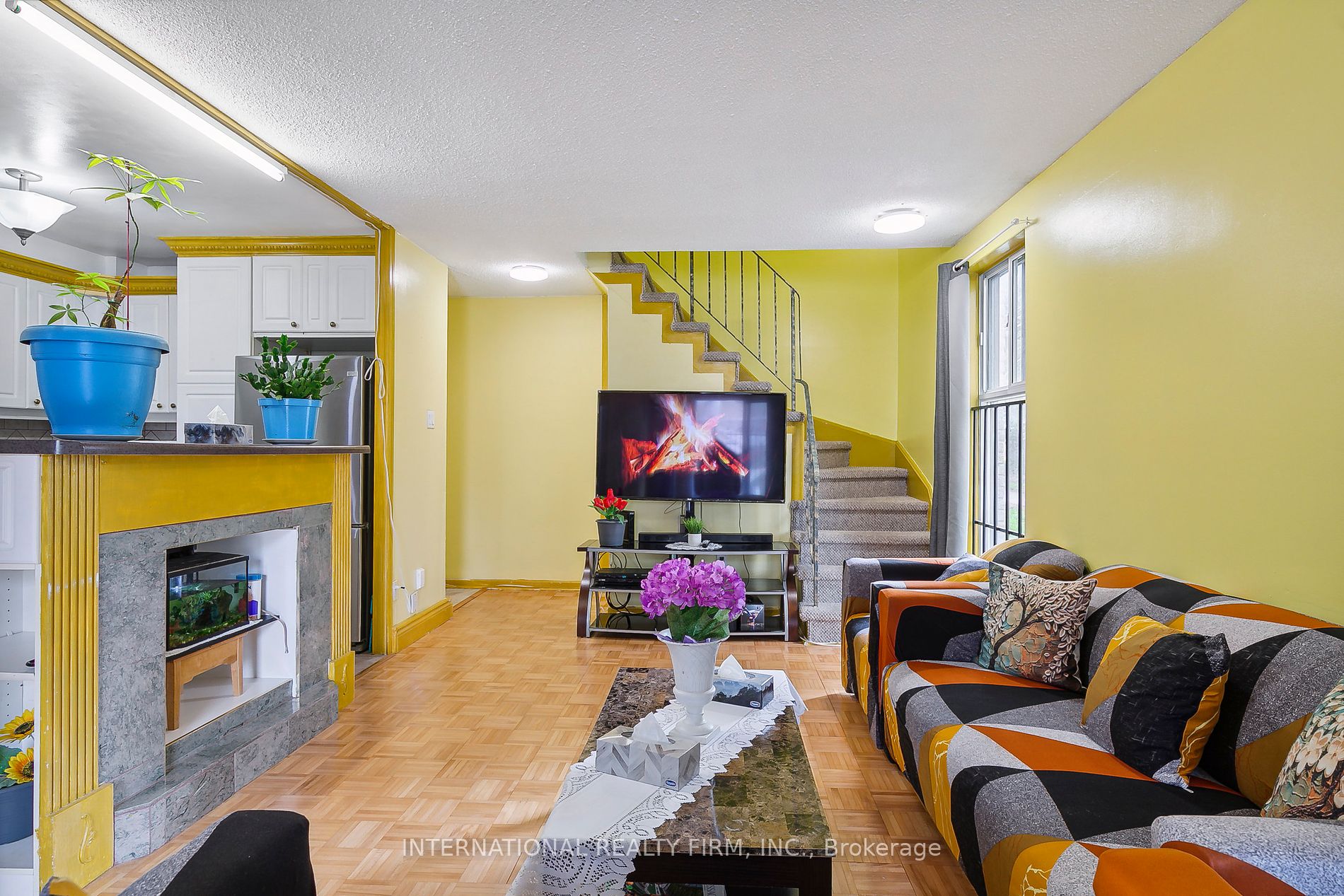 2095 Roche Crt, #188