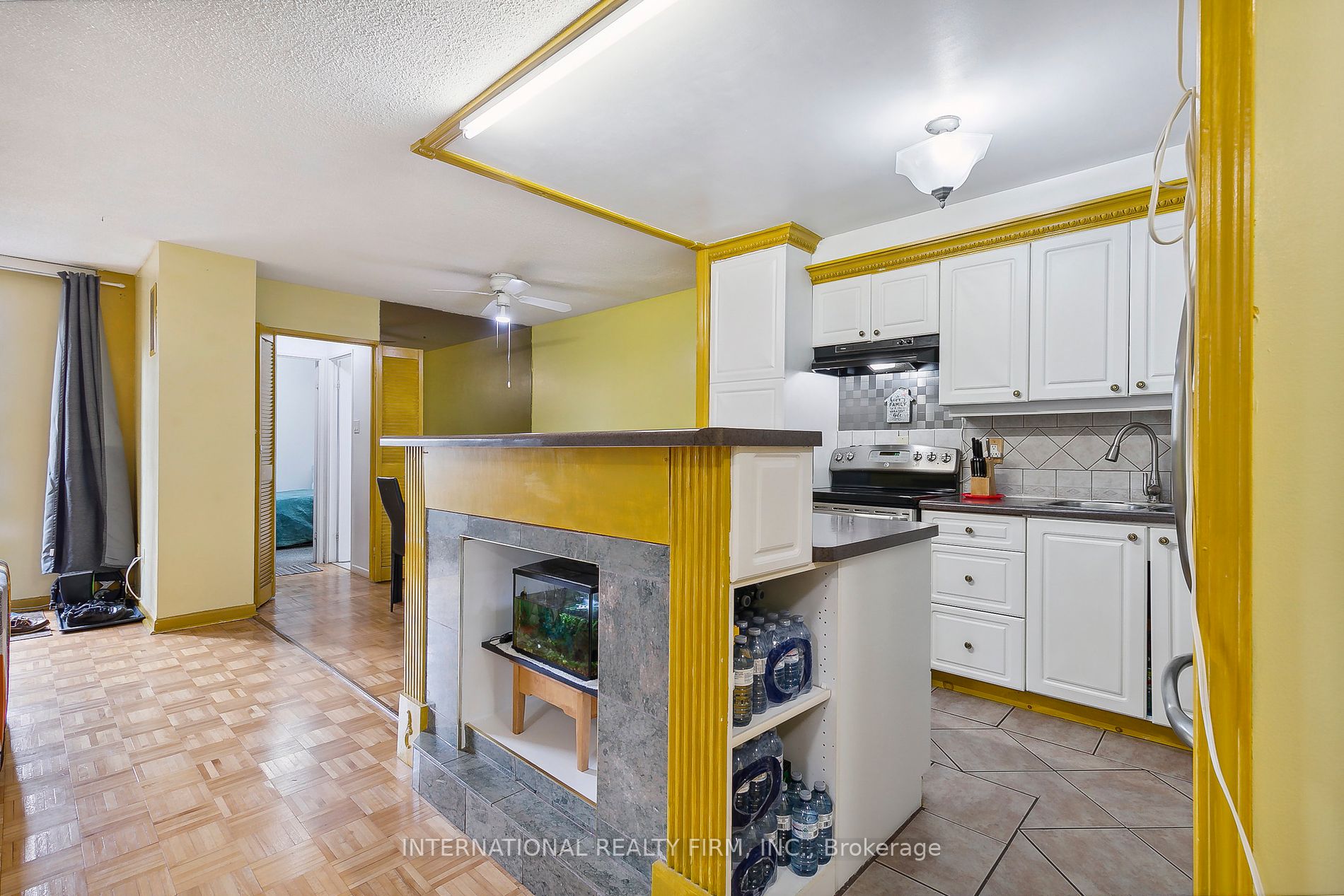 2095 Roche Crt, #188