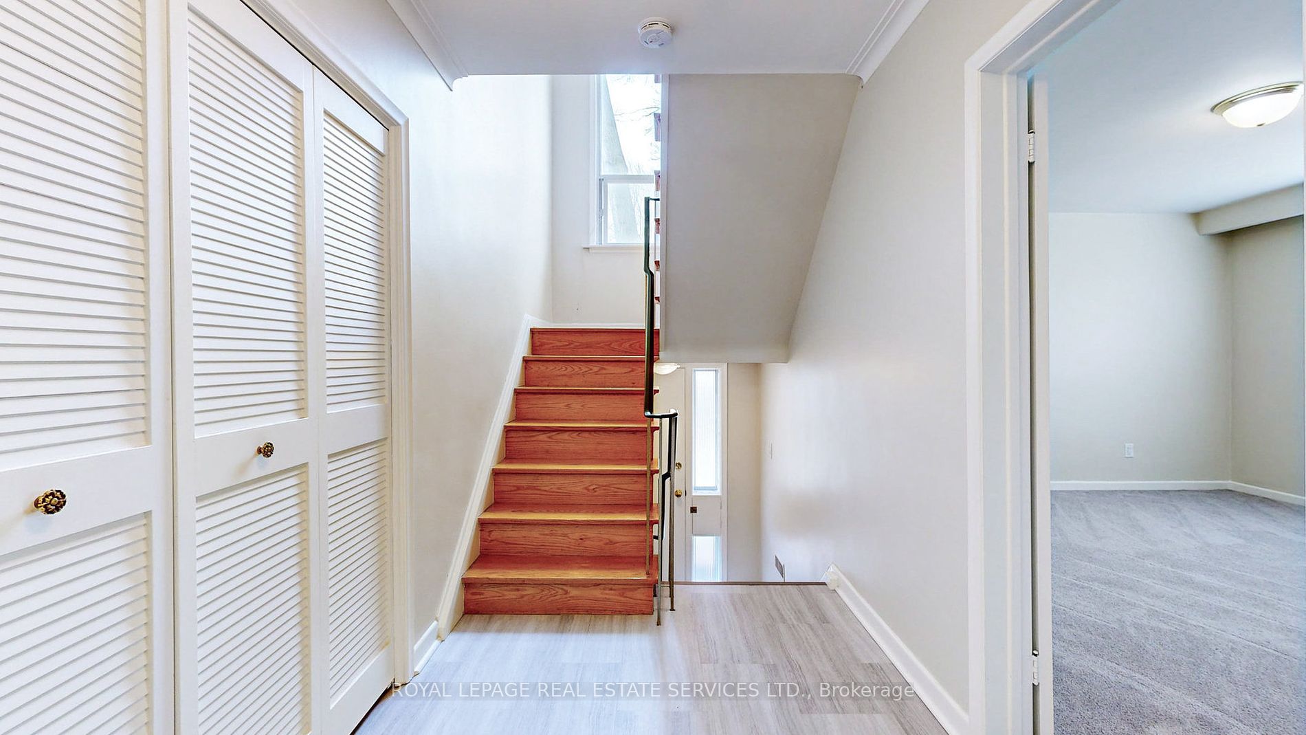 21 Pitkin Crt