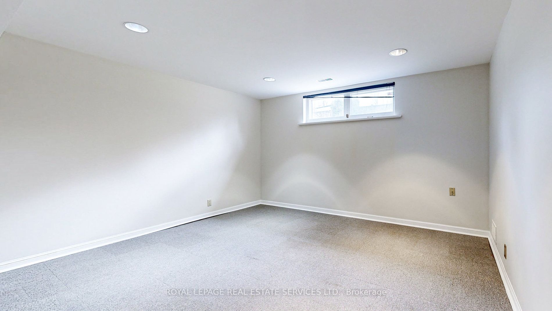 21 Pitkin Crt