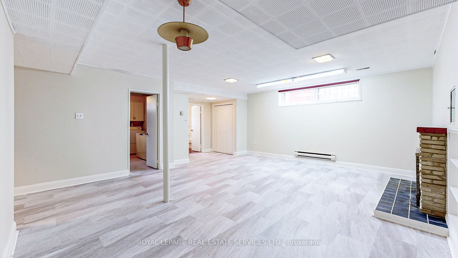 21 Pitkin Crt