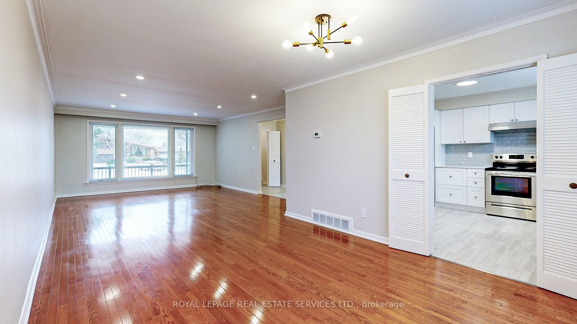 21 Pitkin Crt