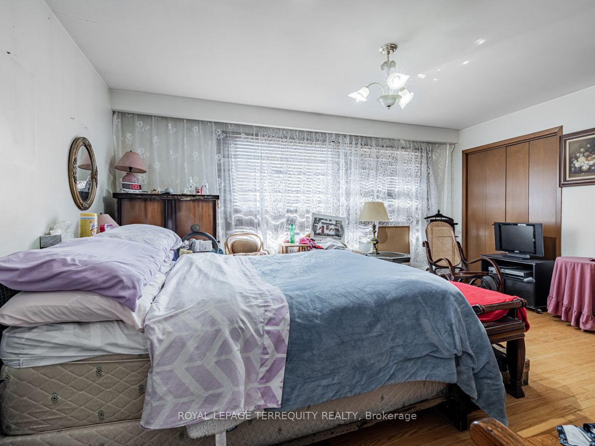 30 Lilac Ave