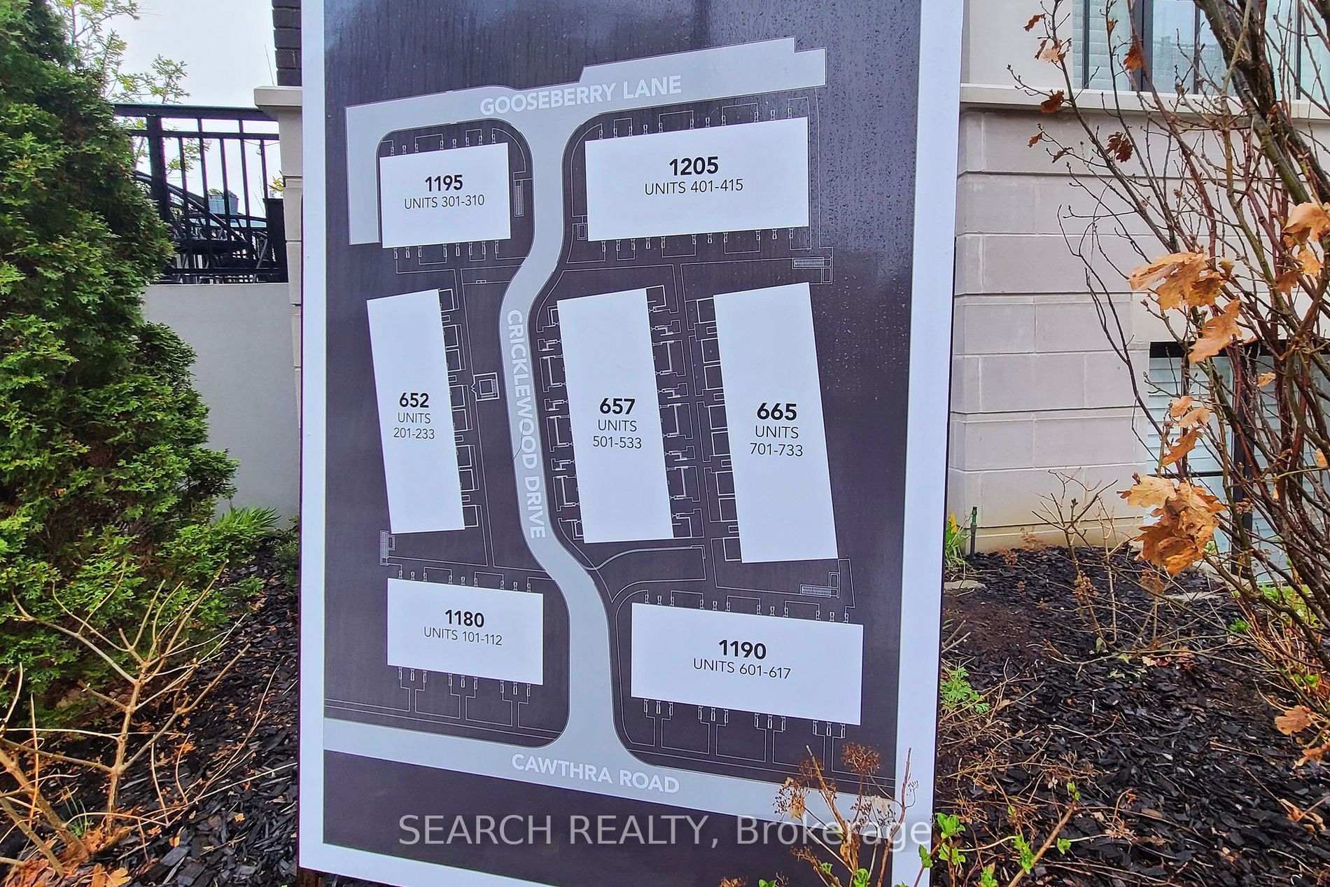 1180 Cawthra Road, #110