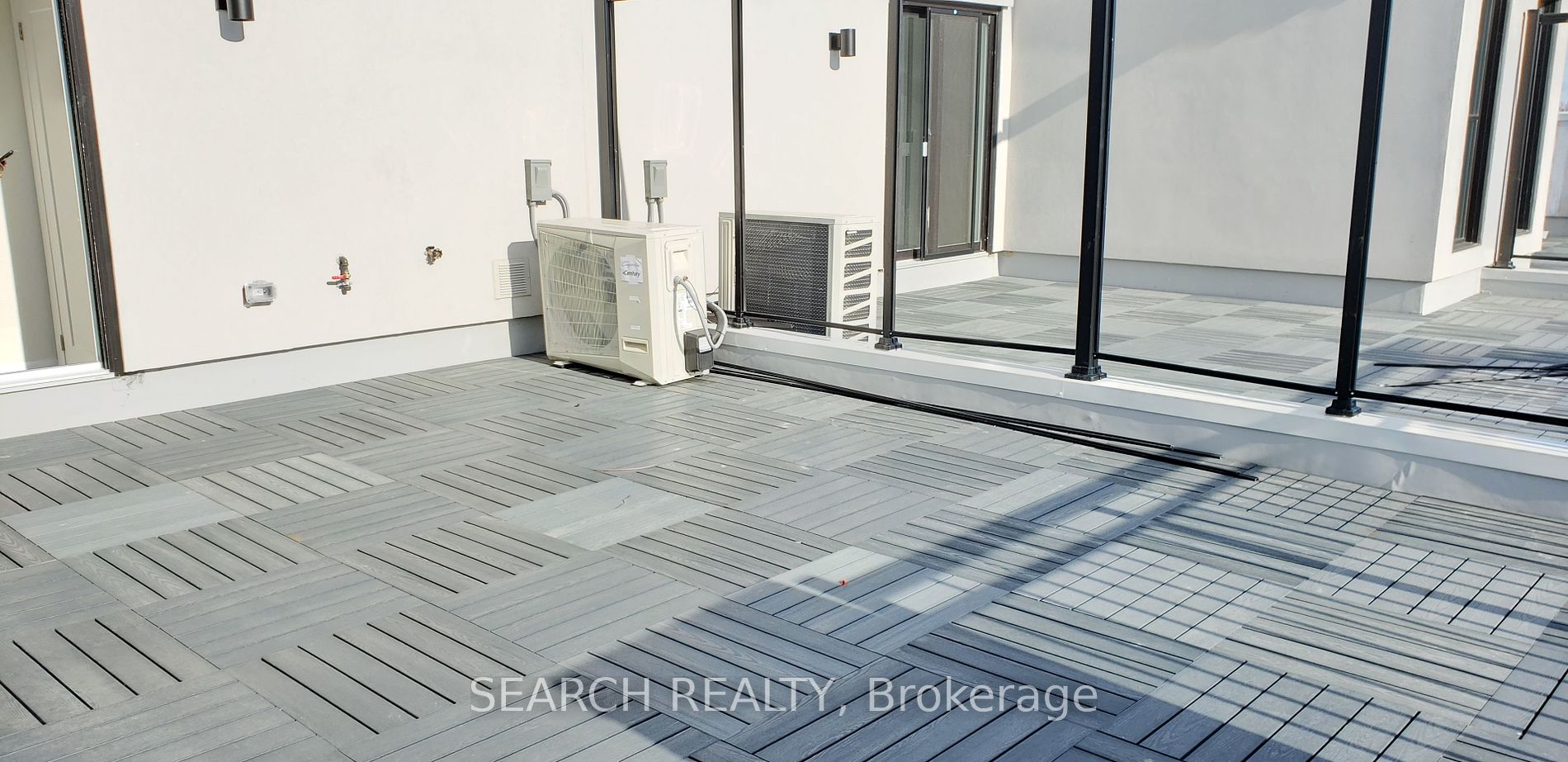 1180 Cawthra Road, #110