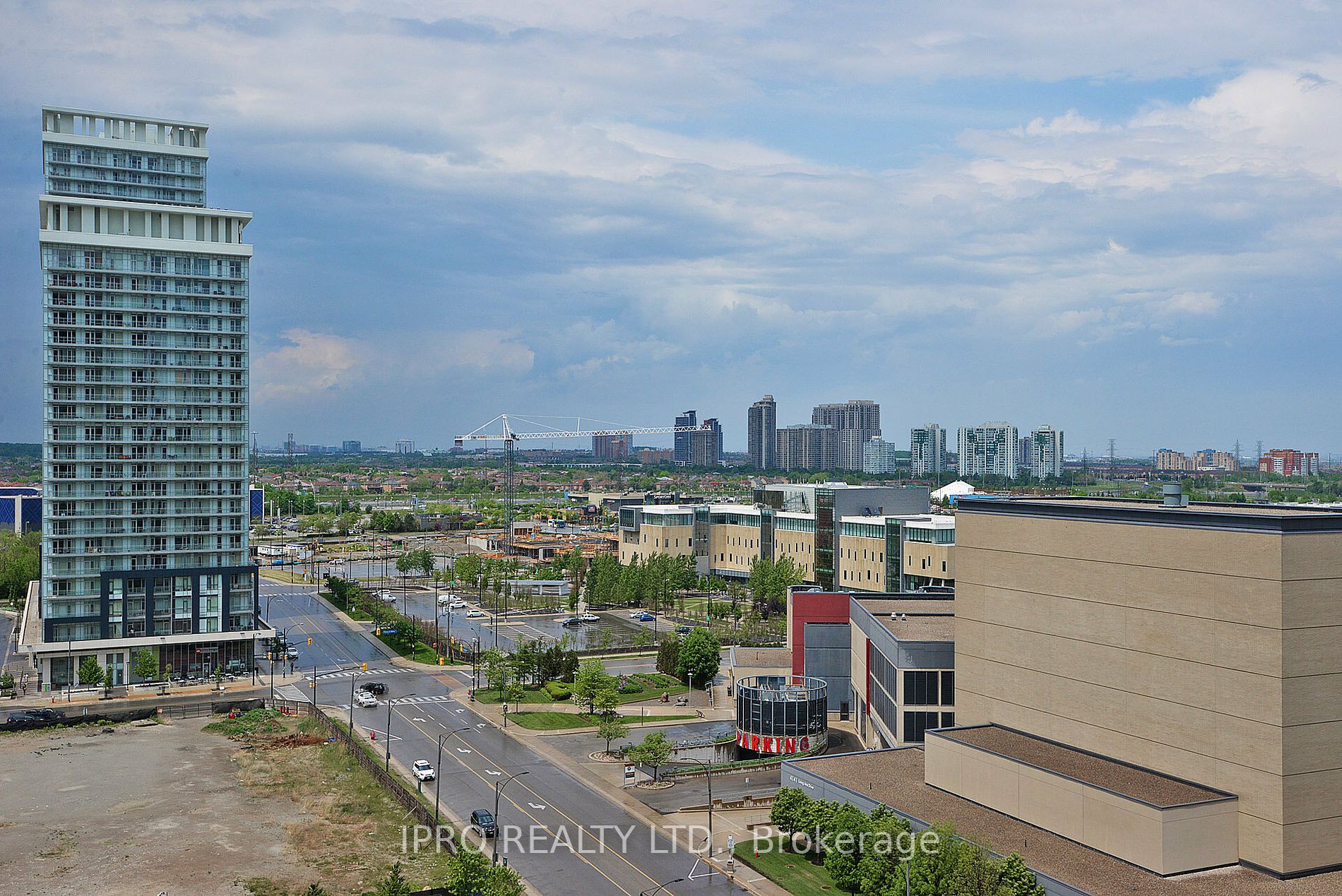4090 Living Arts Dr, #708
