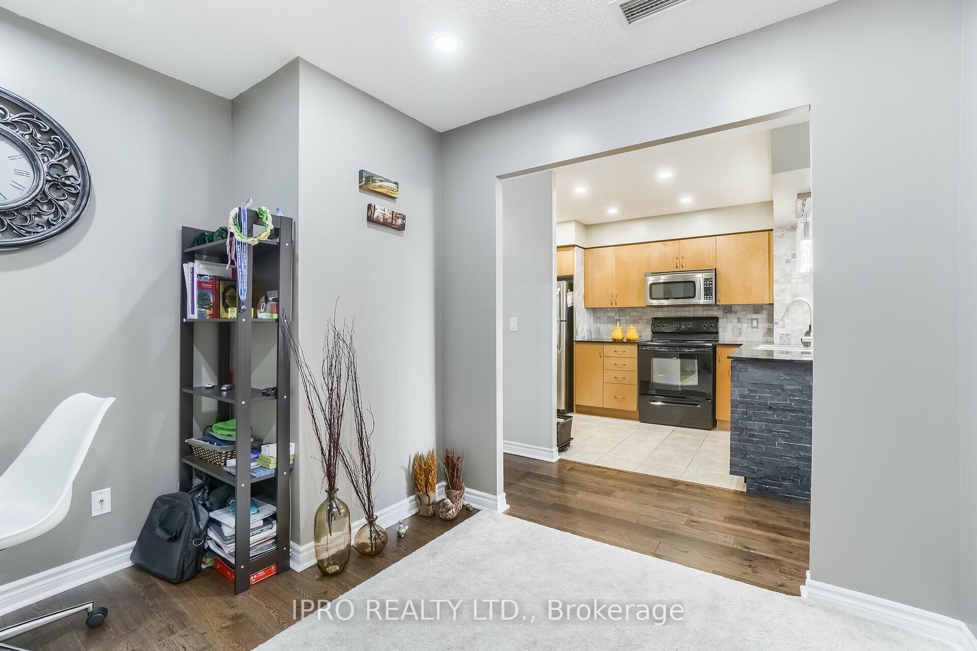 4090 Living Arts Dr, #708