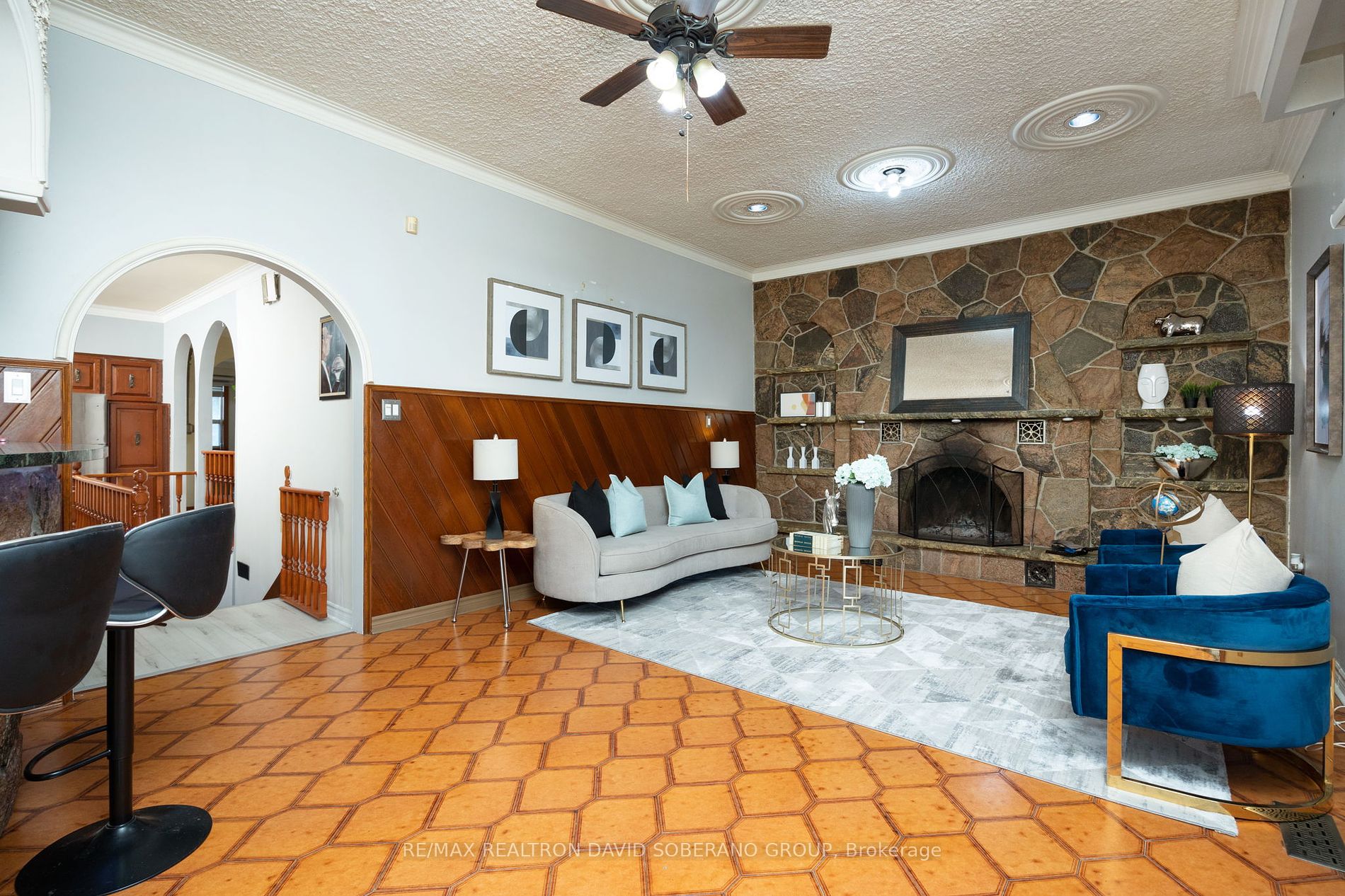 128 Gilley Road N