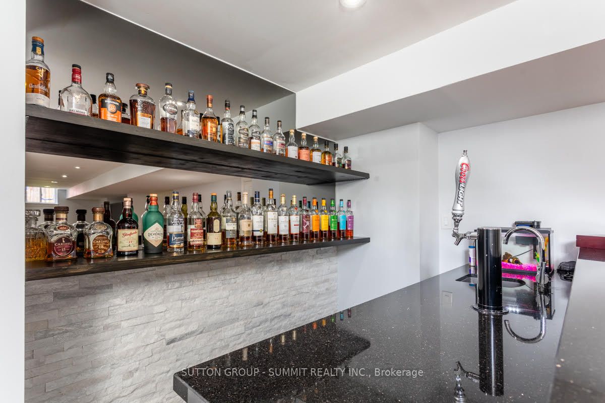 852 TRUDEAU Drive