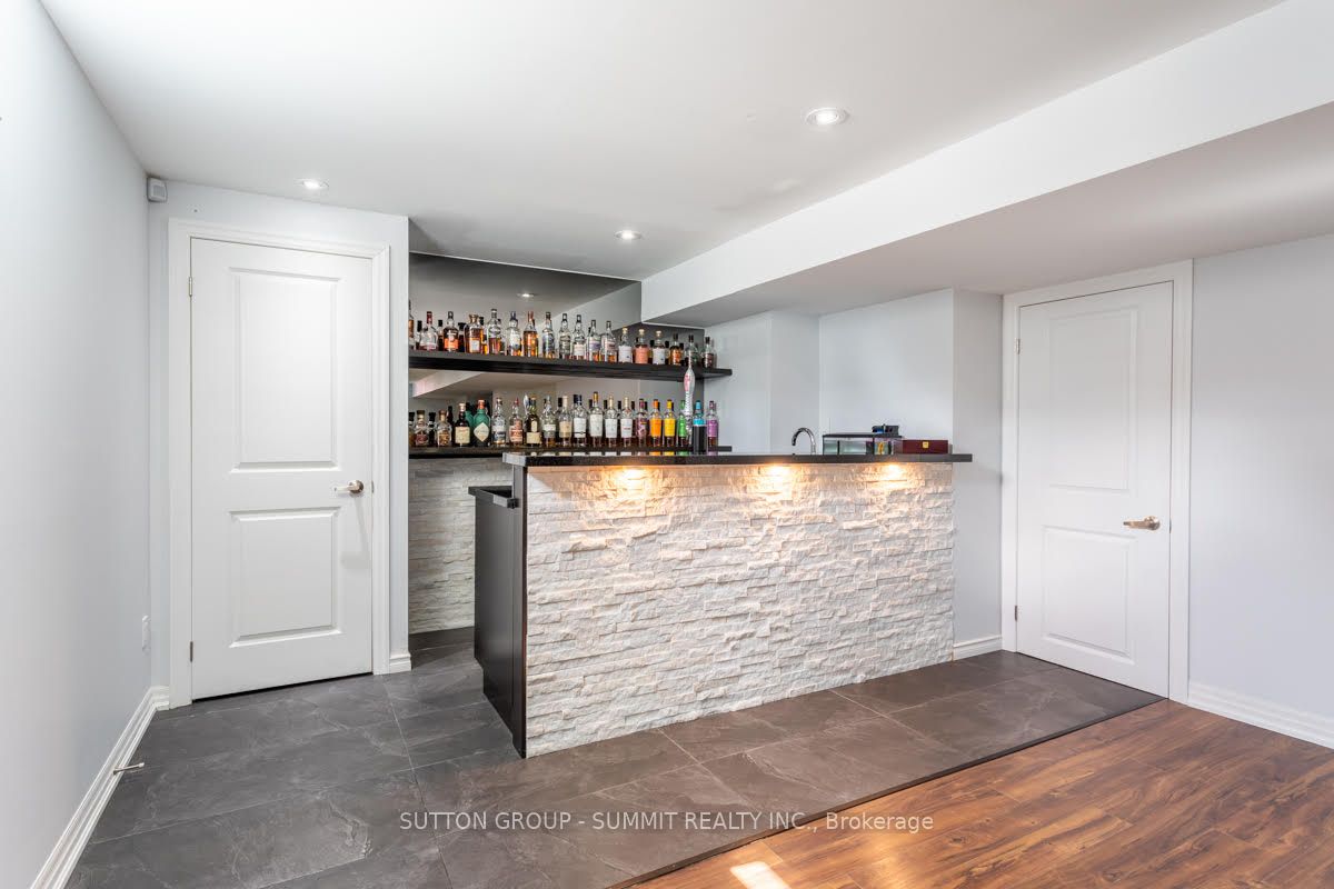 852 TRUDEAU Drive