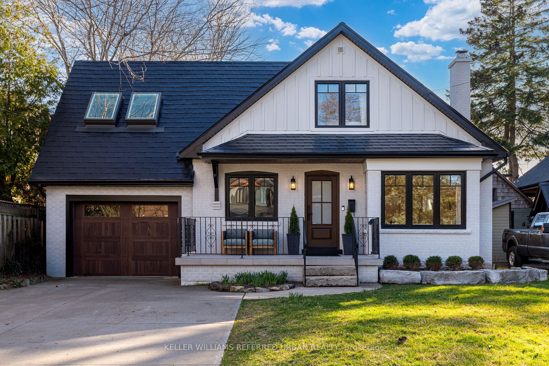 12 Wesley Avenue