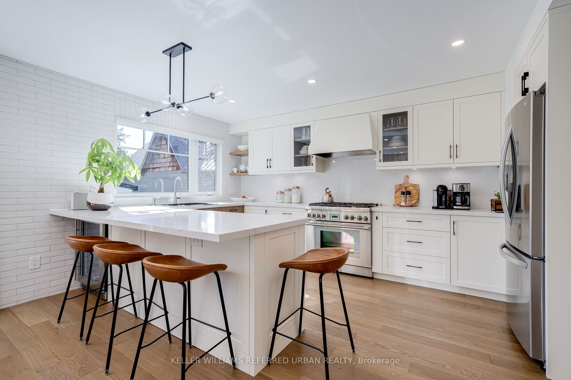 12 Wesley Avenue