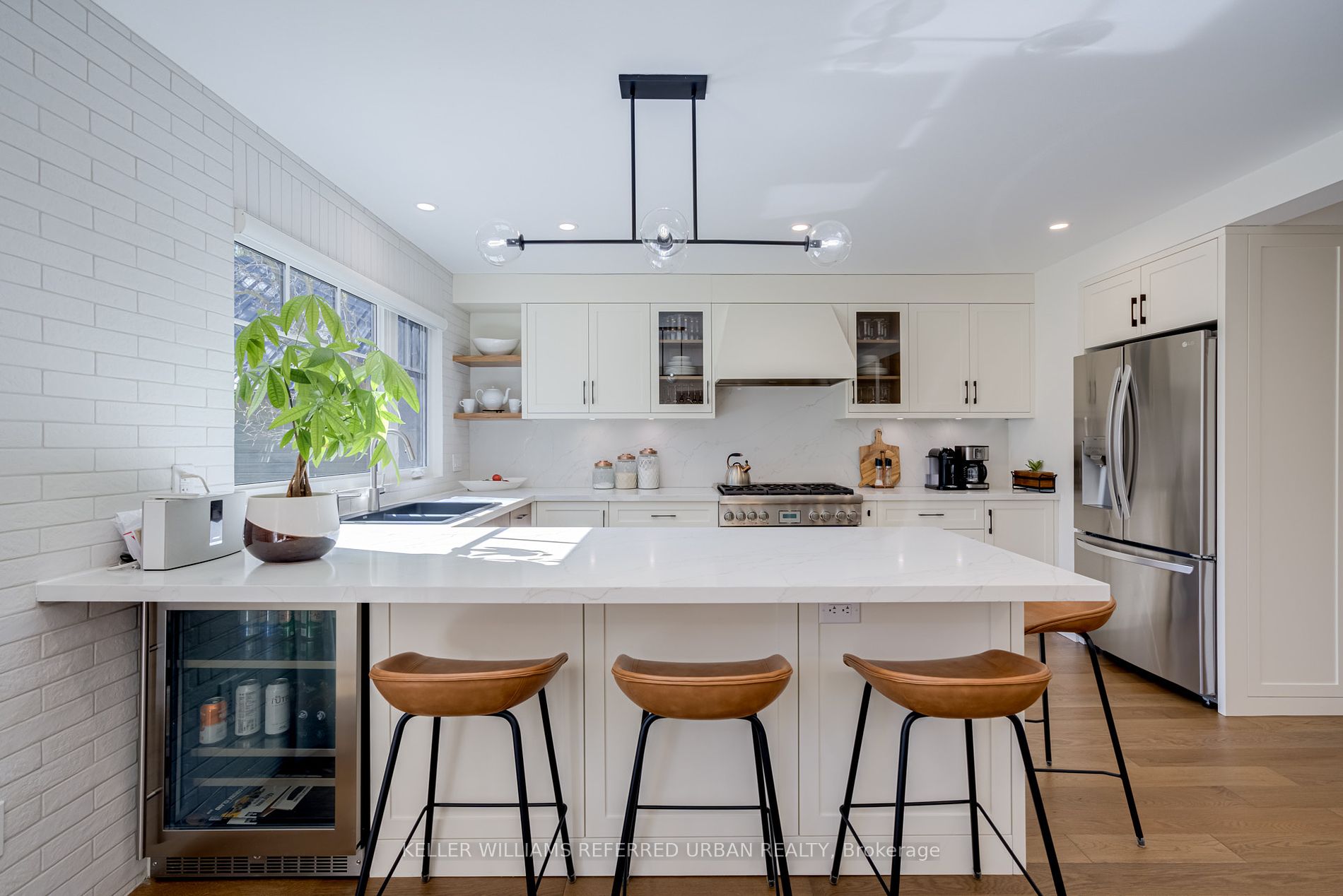 12 Wesley Avenue