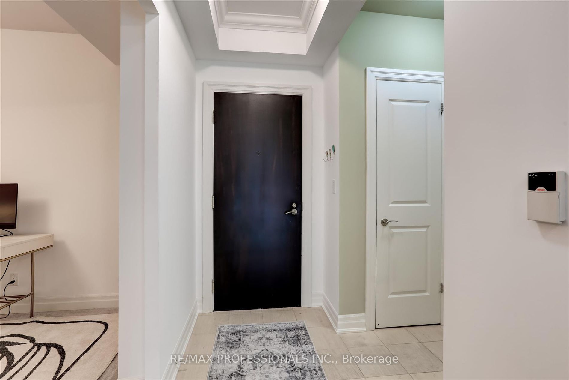 2855 Bloor Street W #311