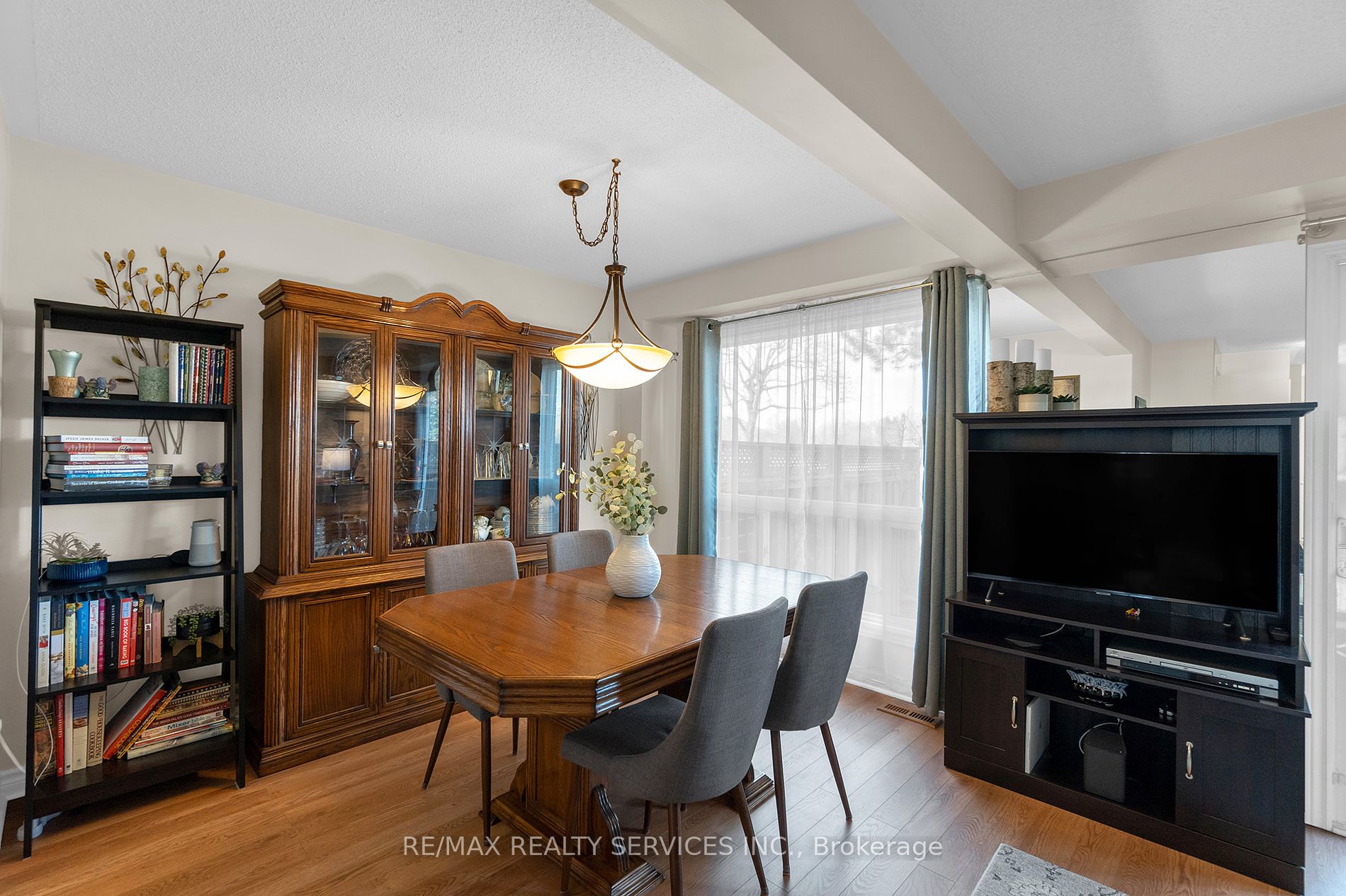 74 Heathcliffe Square #24