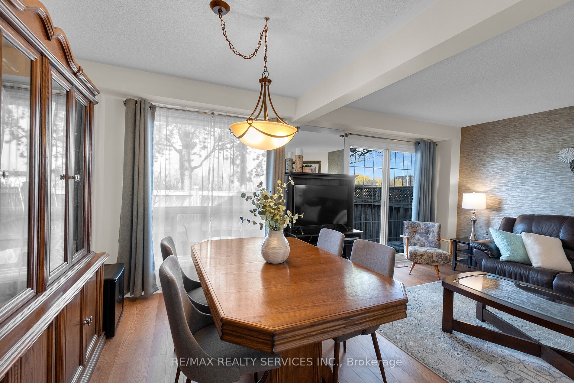 74 Heathcliffe Square #24
