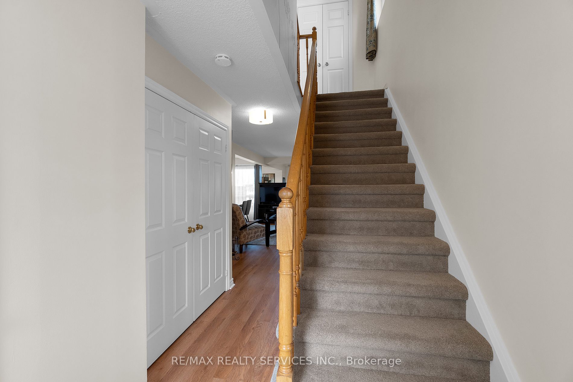 74 Heathcliffe Square #24