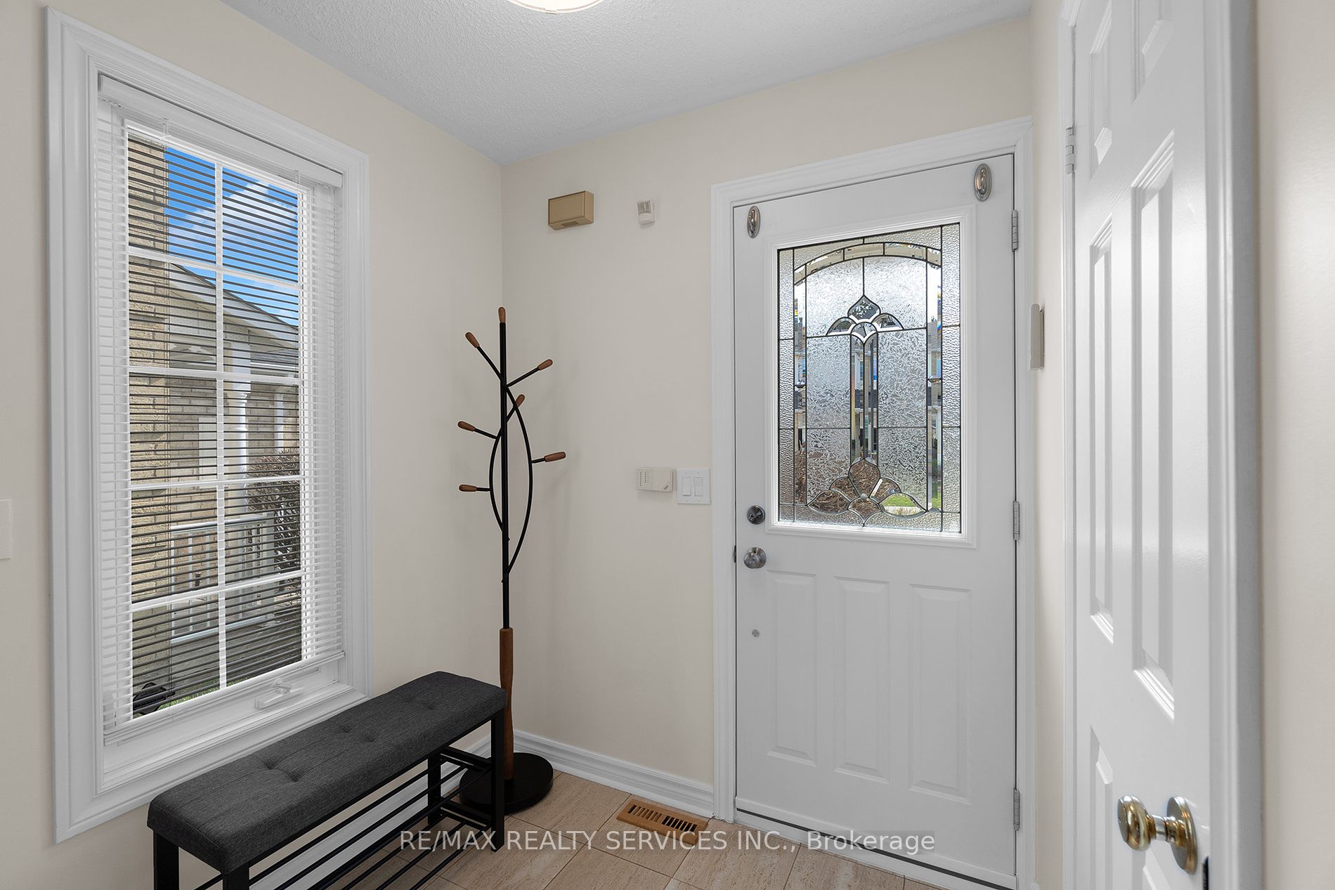 74 Heathcliffe Square #24