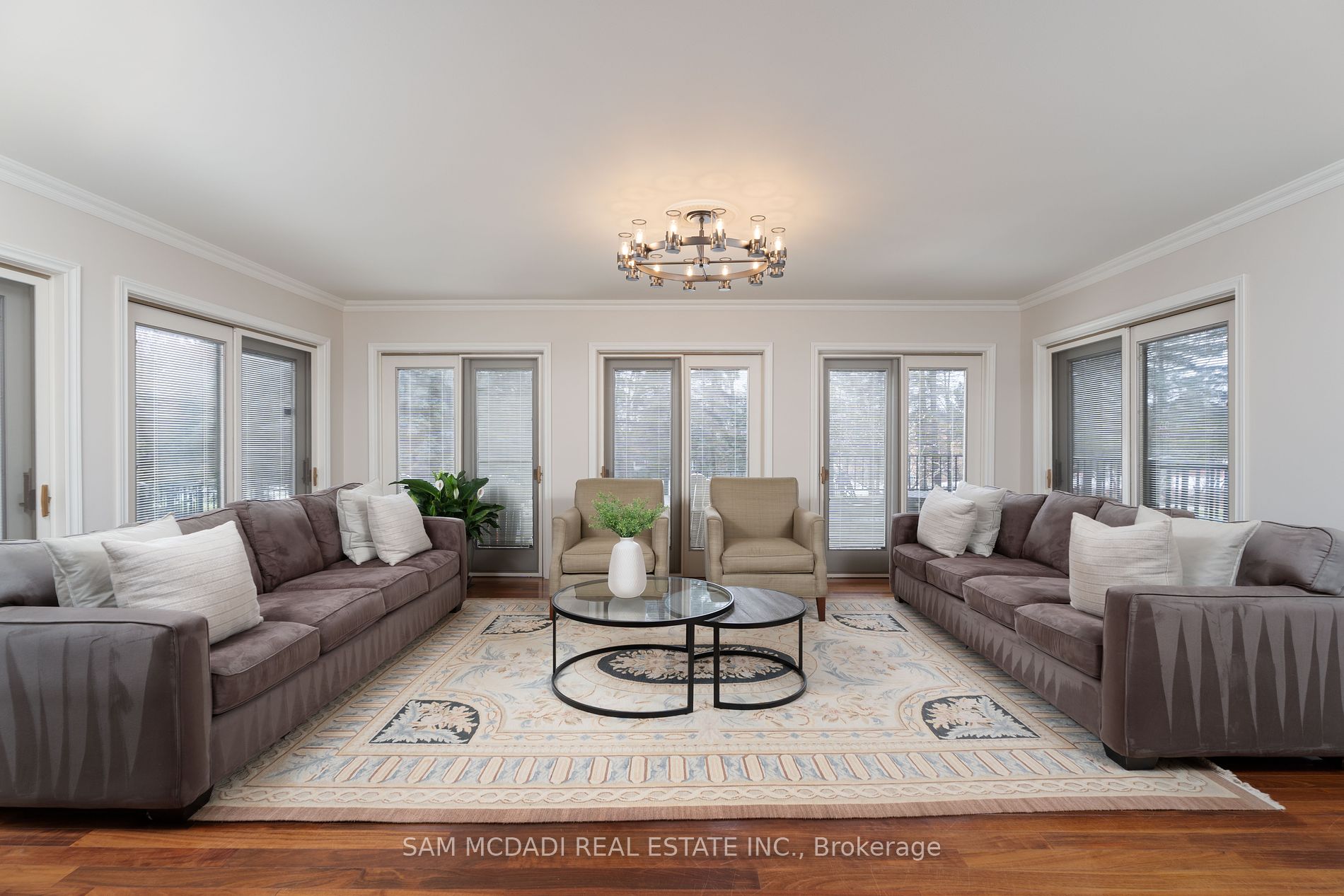 3 Huttonville Dr