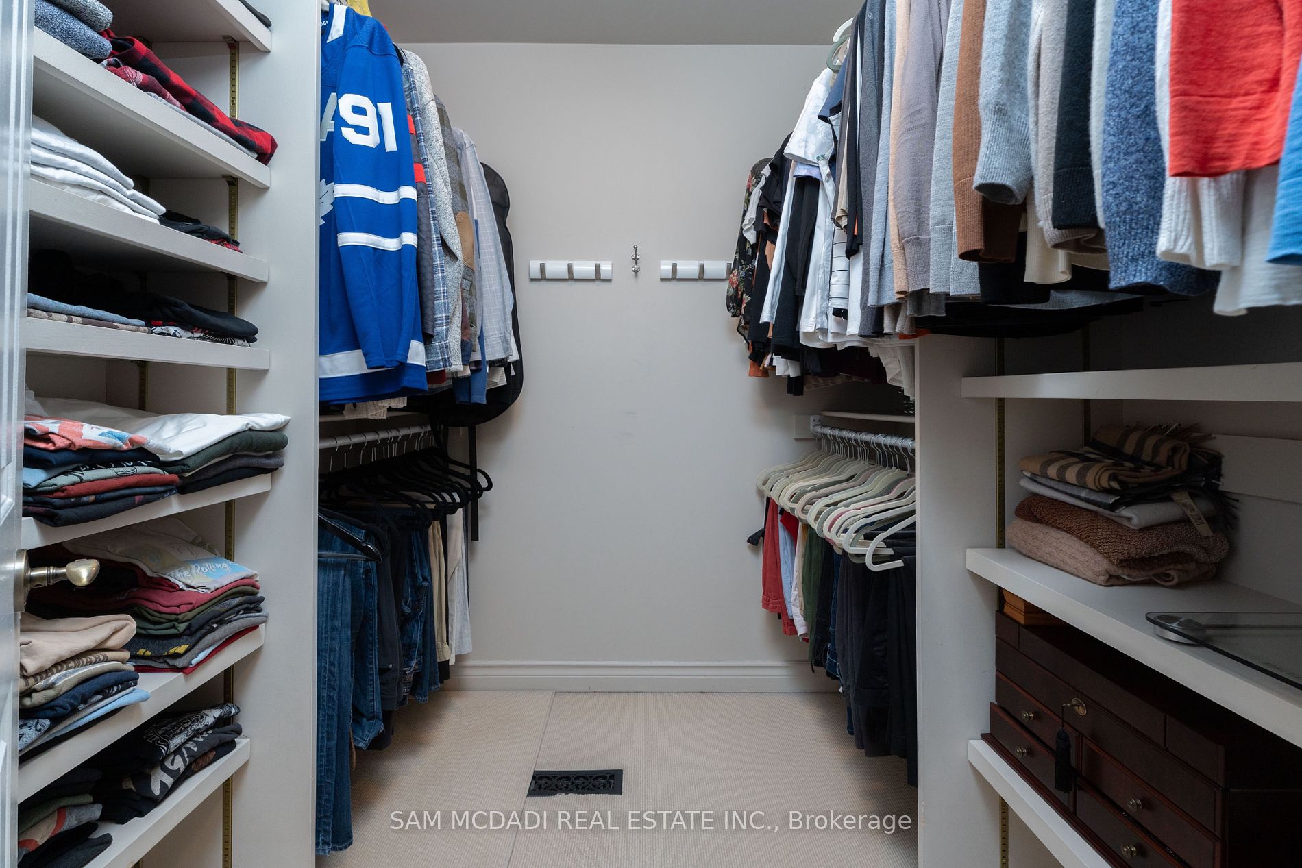 3 Huttonville Dr