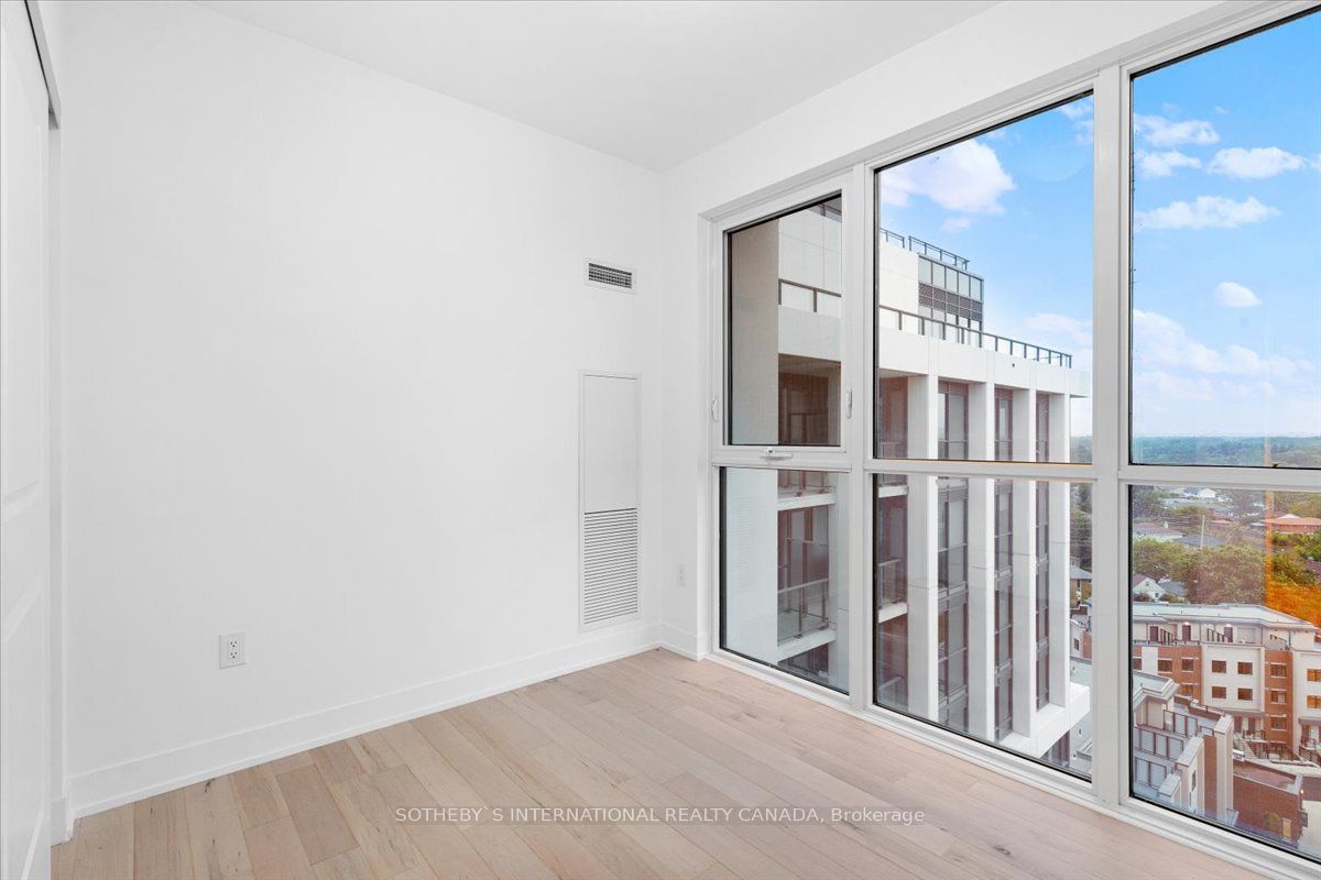 1063 Douglas Mccurdy Comm Circ, #1201