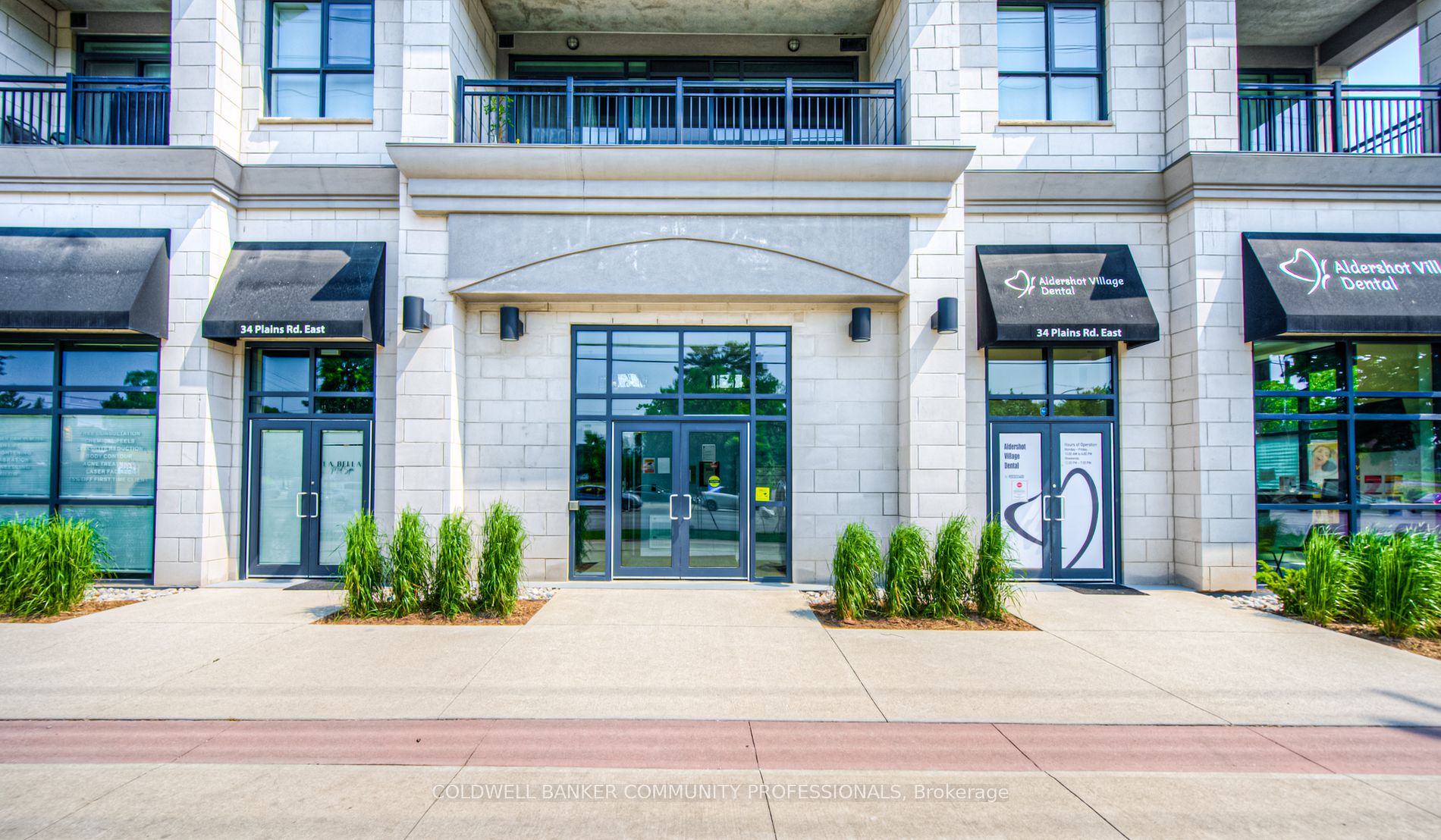 34 Plains Rd E, #501