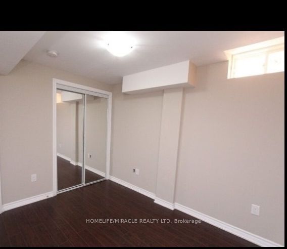 22 Long Branch Tr