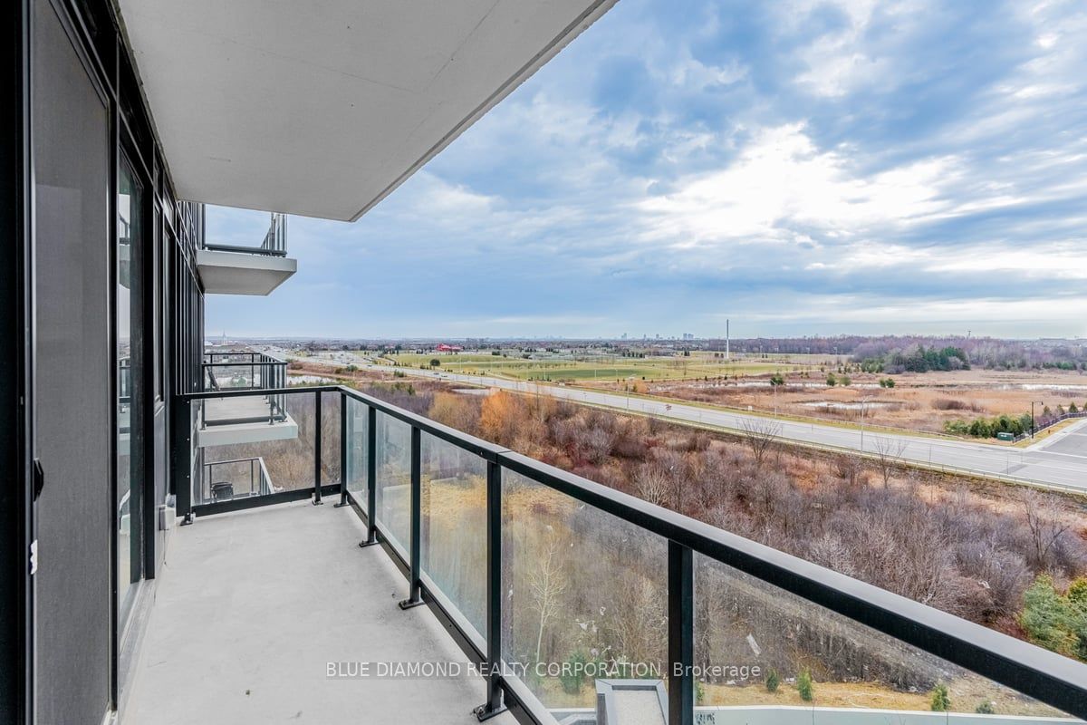 225 VETERANS Dr, #704