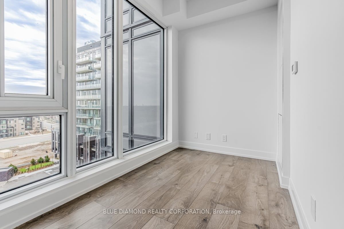 225 VETERANS Dr, #704