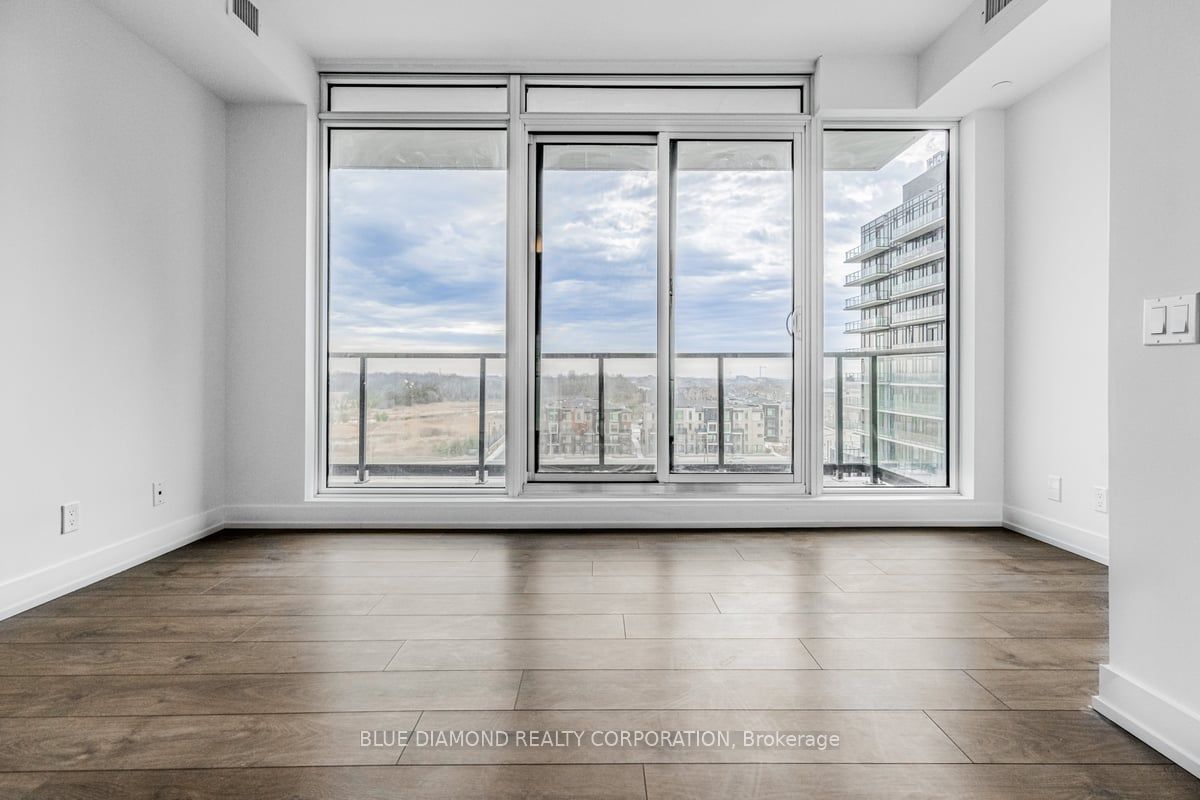 225 VETERANS Dr, #704