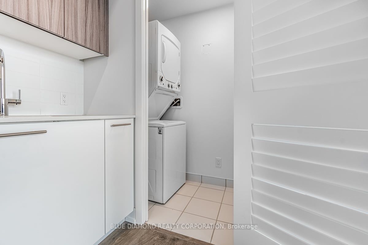 225 VETERANS Dr, #704