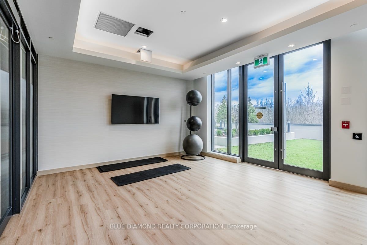 225 VETERANS Dr, #704