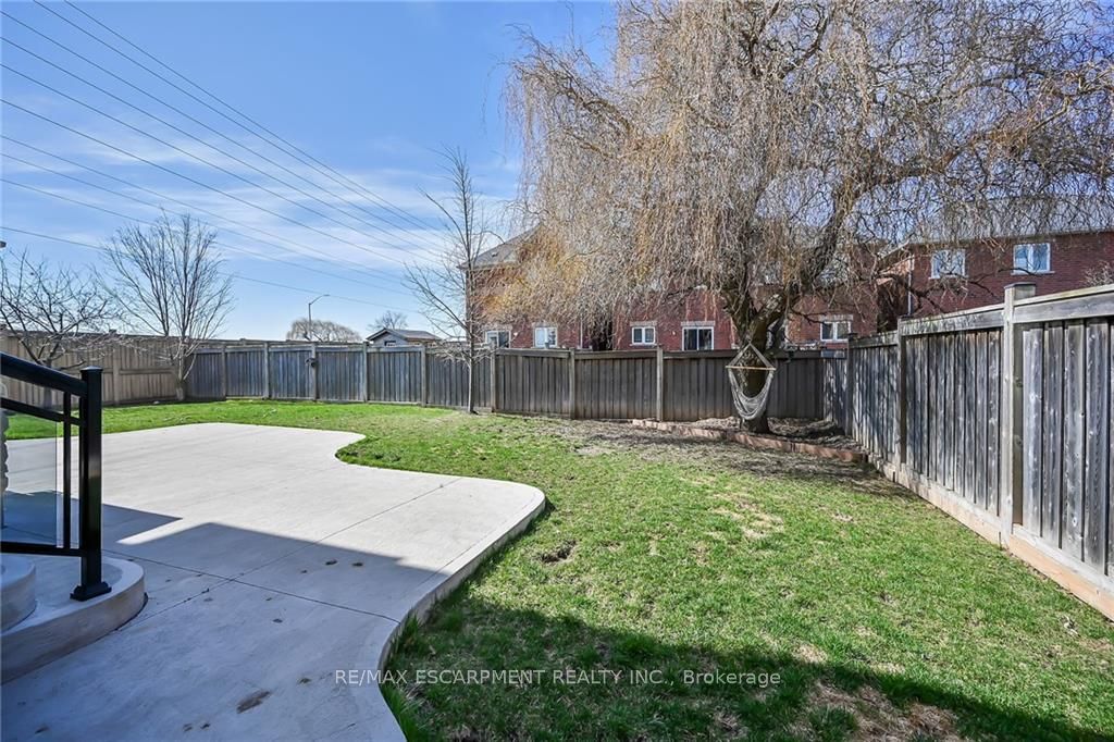 21 Chetholme Pl