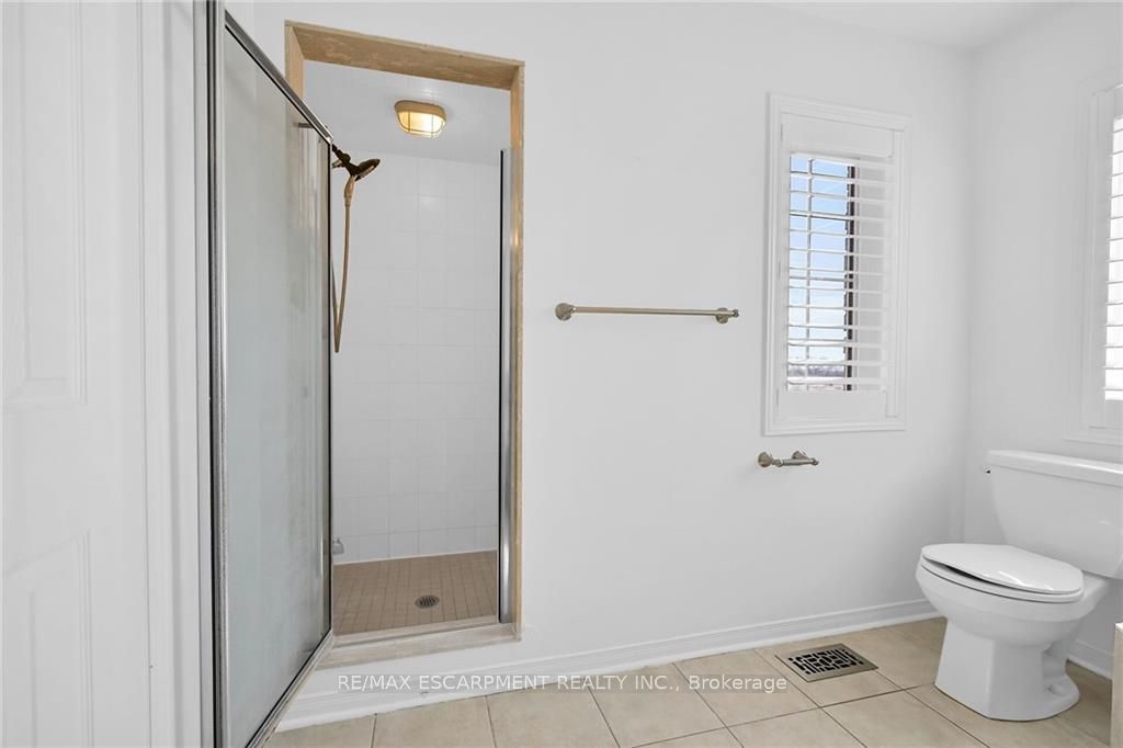 21 Chetholme Pl