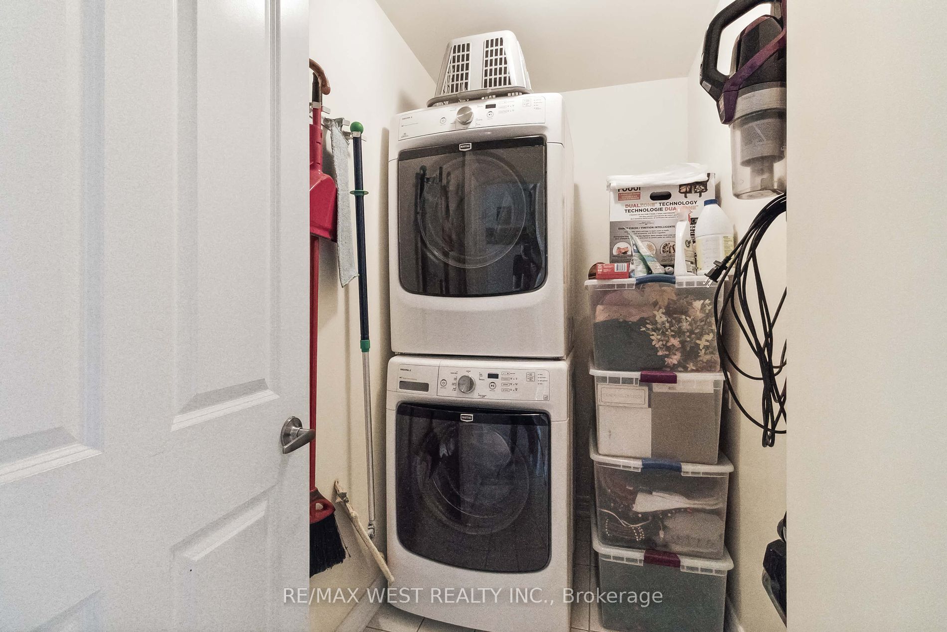 50 Old Mill Road, #905 PH5