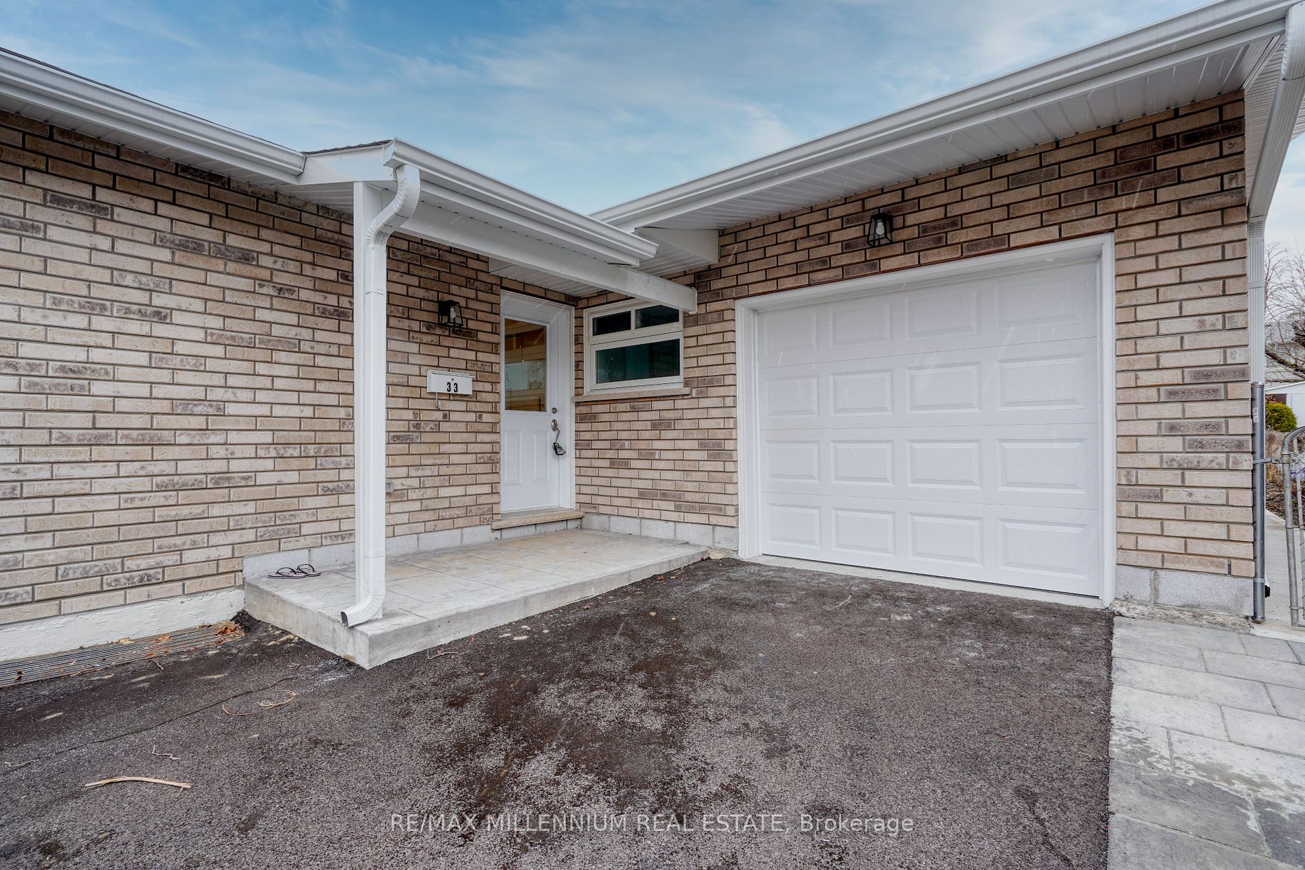 33 Orpington Crescent
