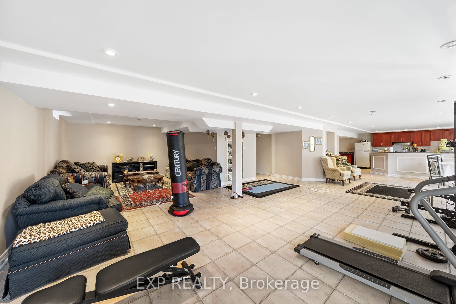 2166 Erin Centre Blvd