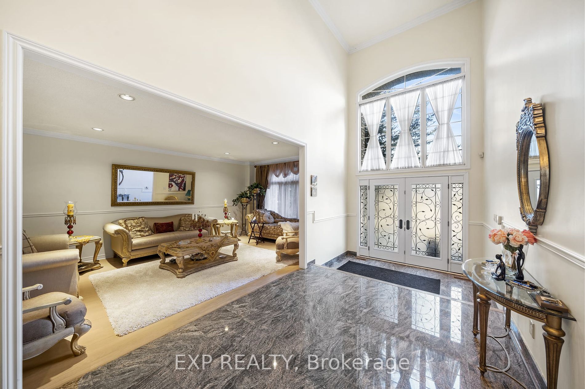 2166 Erin Centre Blvd