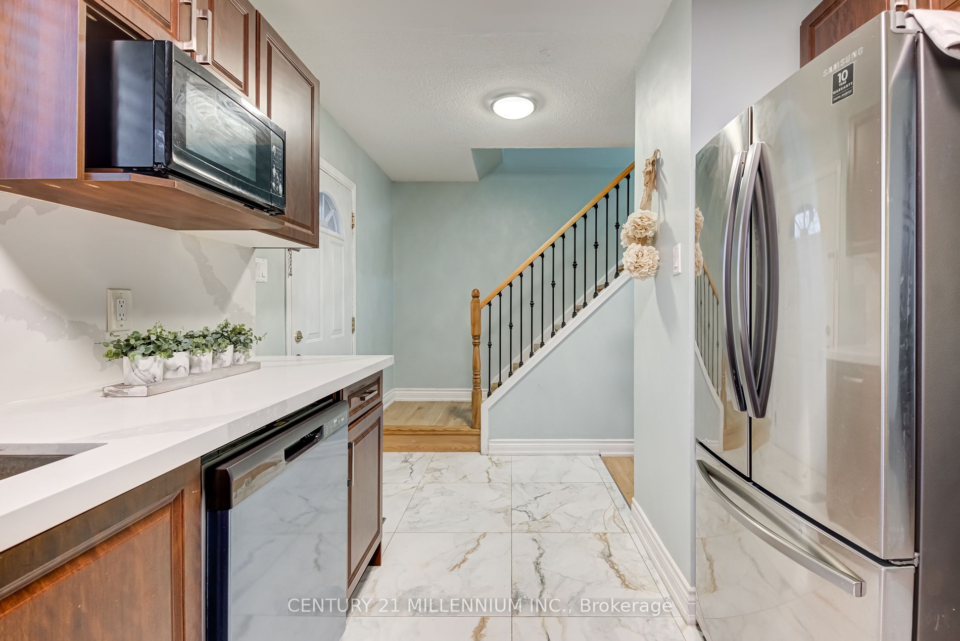 45 Hansen Road N, #47