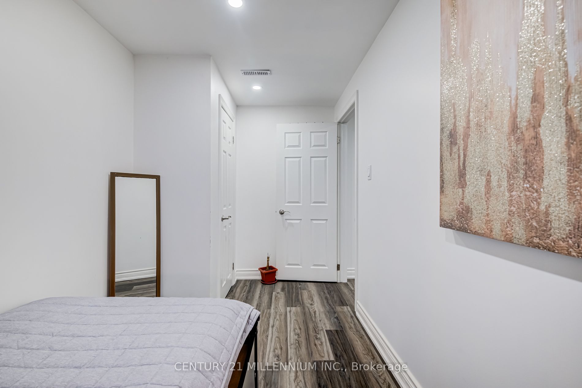 45 Hansen Road N, #47